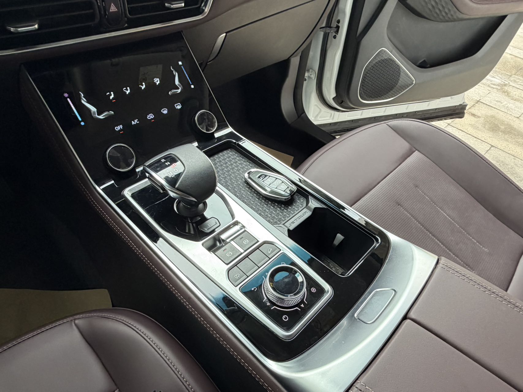 Jetour X90 PLUS 2026 imagem de carro #14