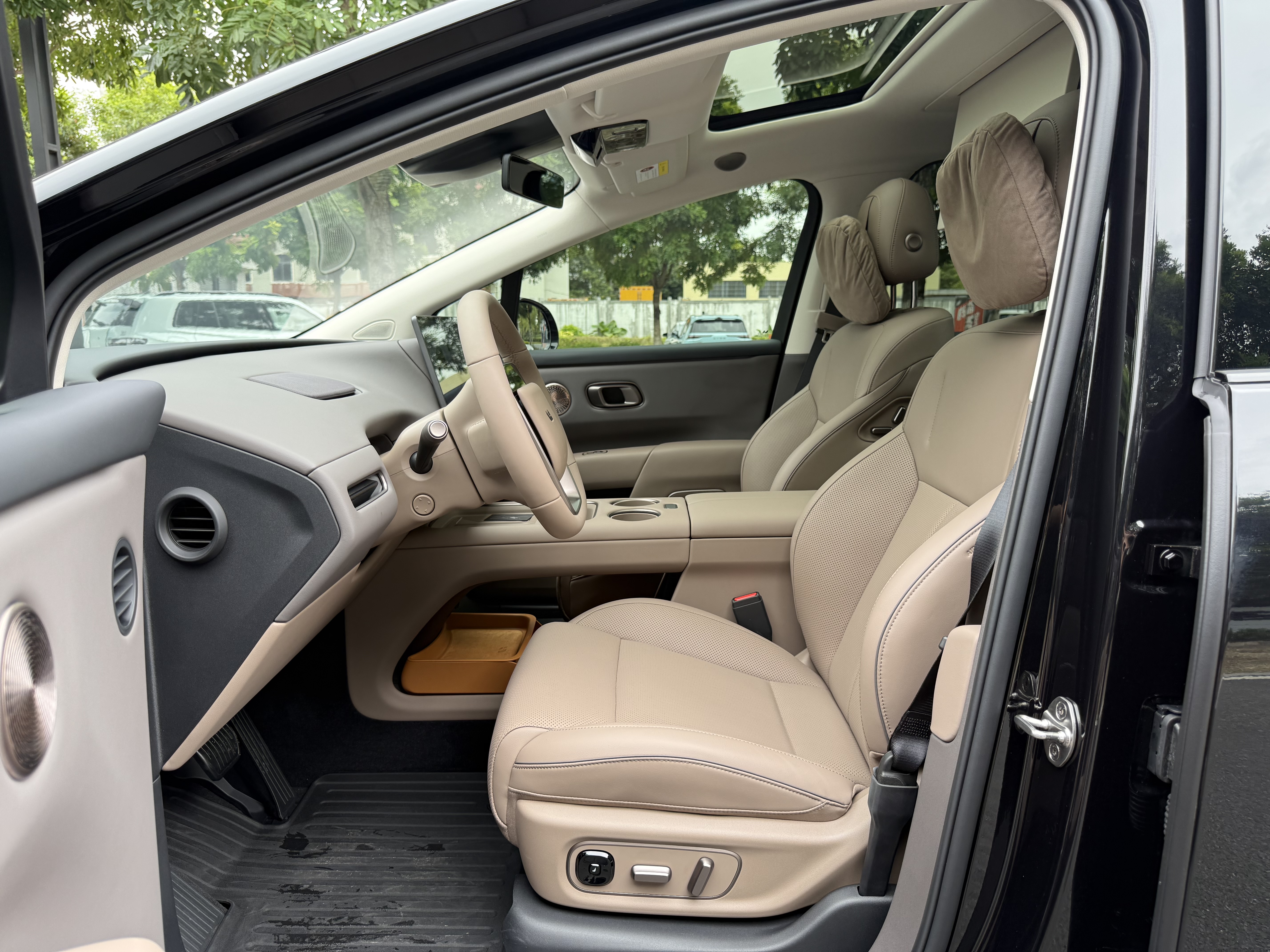 理想汽车 理想i6 2025 汽车图片 #14