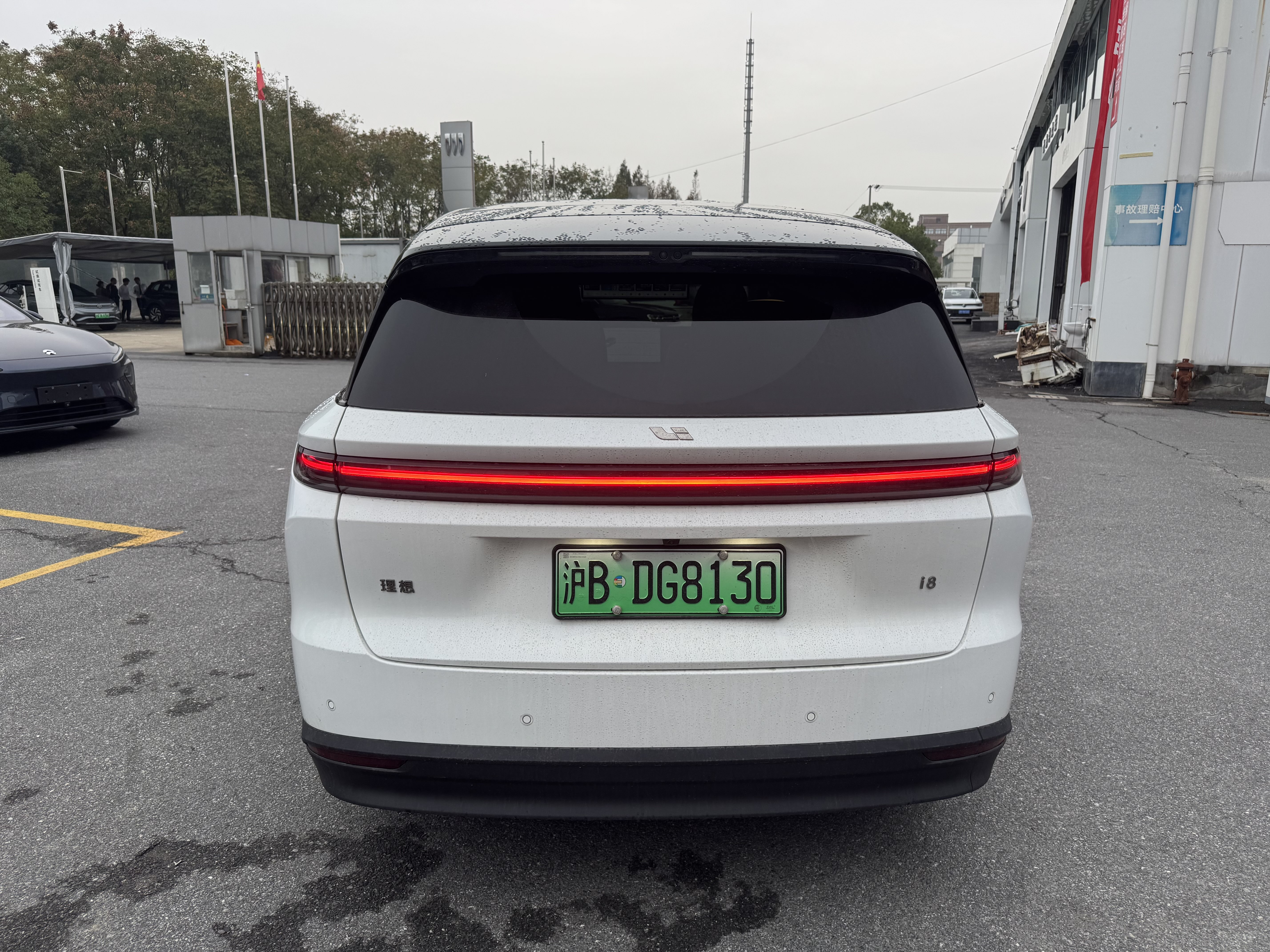 Li i6 2025 imagen de coche #14