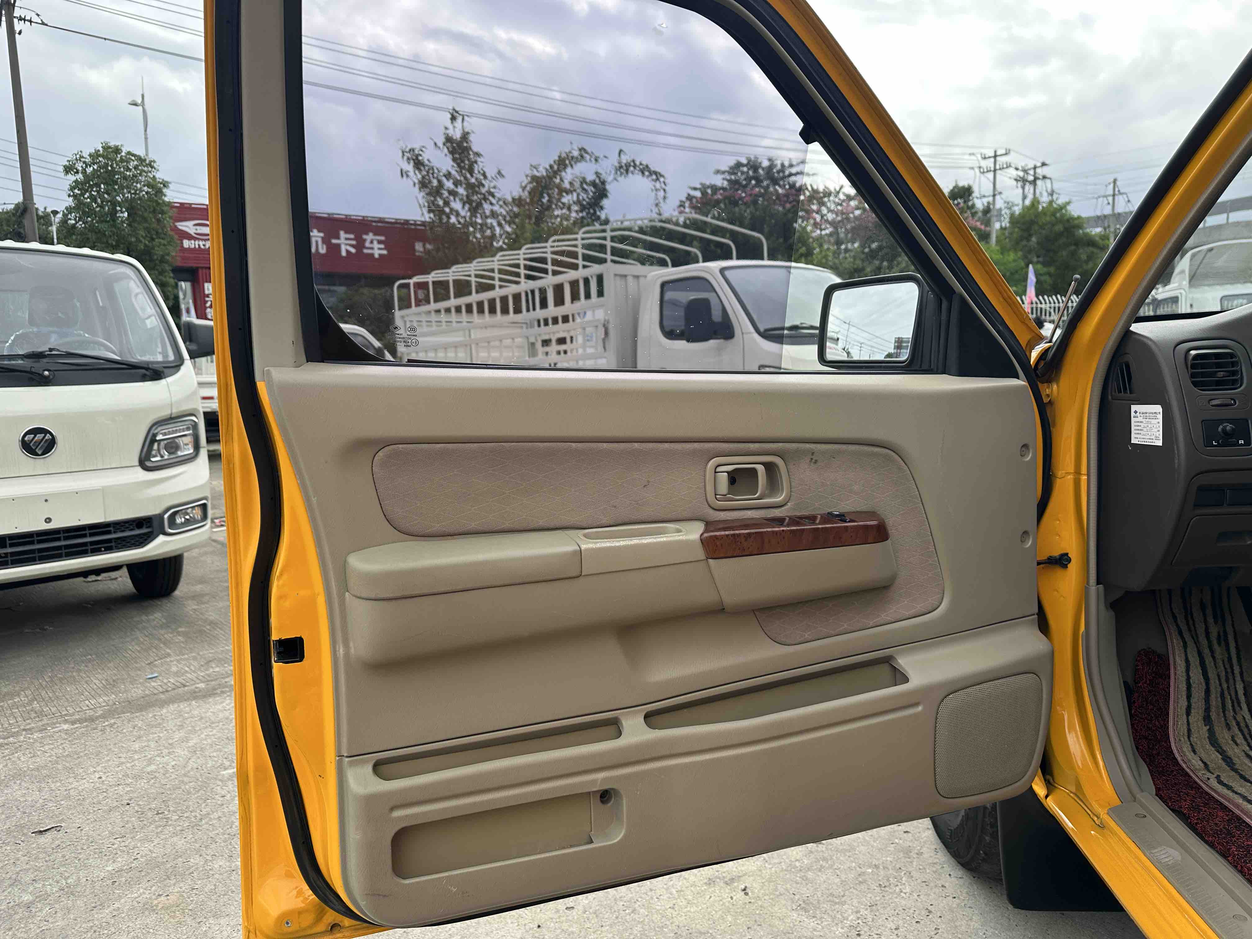 日产 日产ZN厢式车 2015 汽车图片 #14