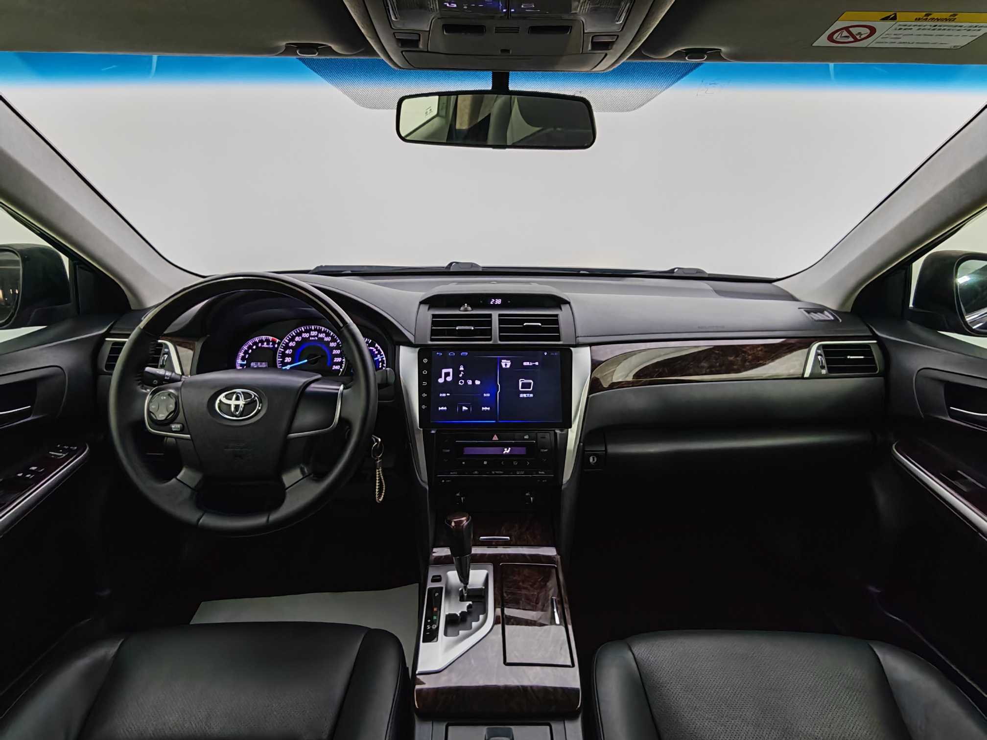 Toyota Camry 2016 #14 Toyota Camry 2016 car image #14
