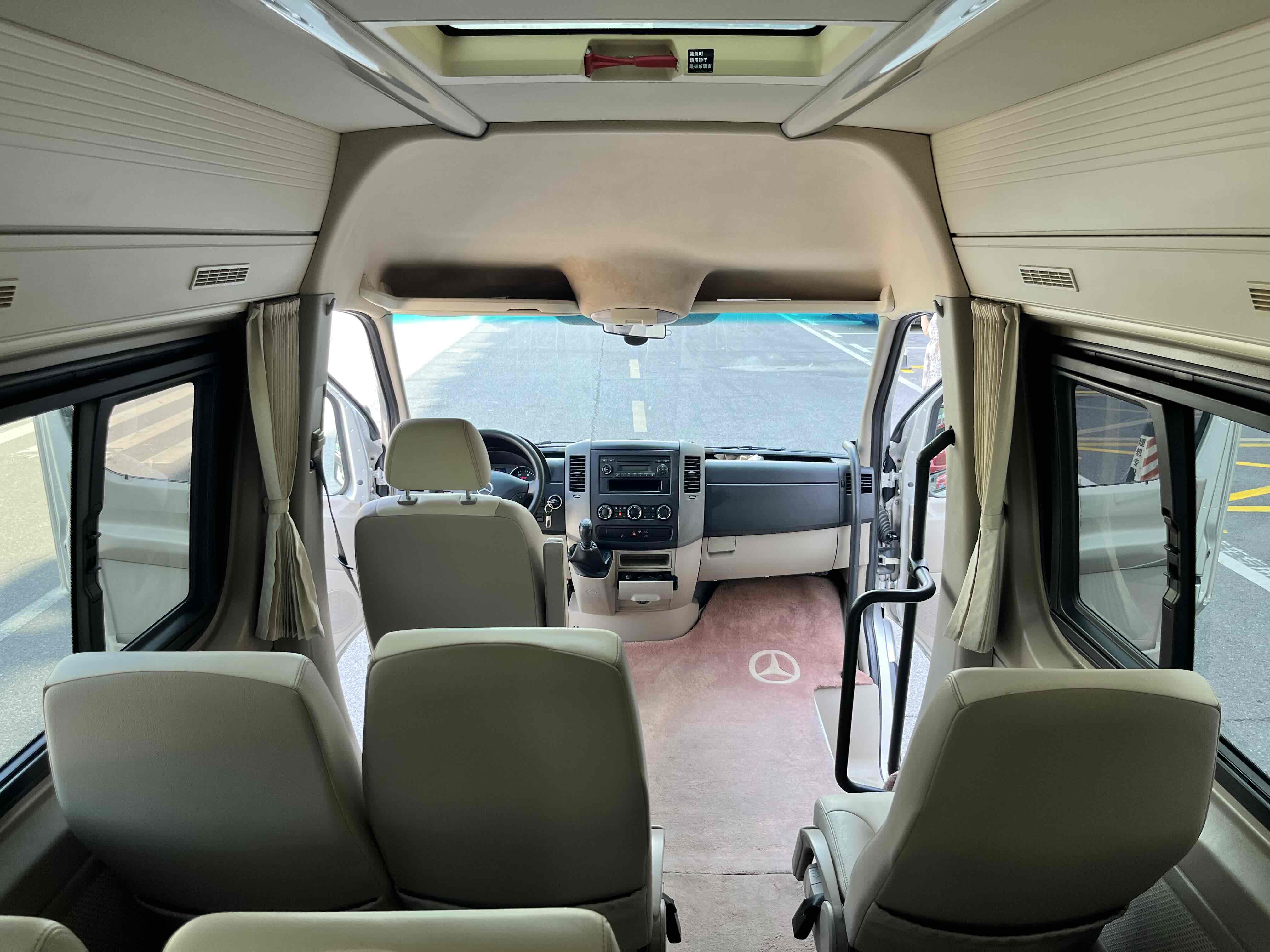 Mercedes-Benz Sprinter 2013 car image #14