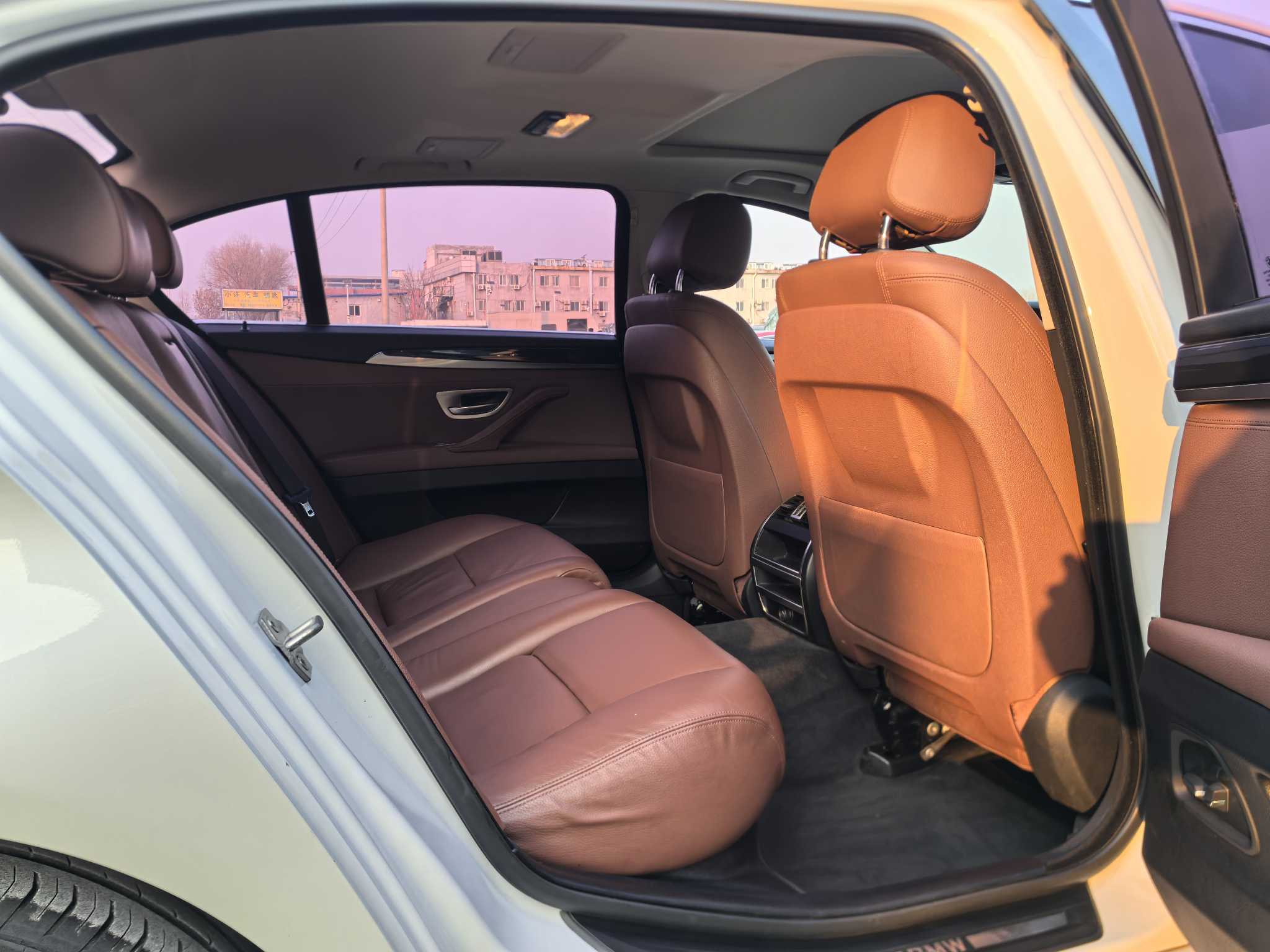BMW 5 Series 2016 car image #14