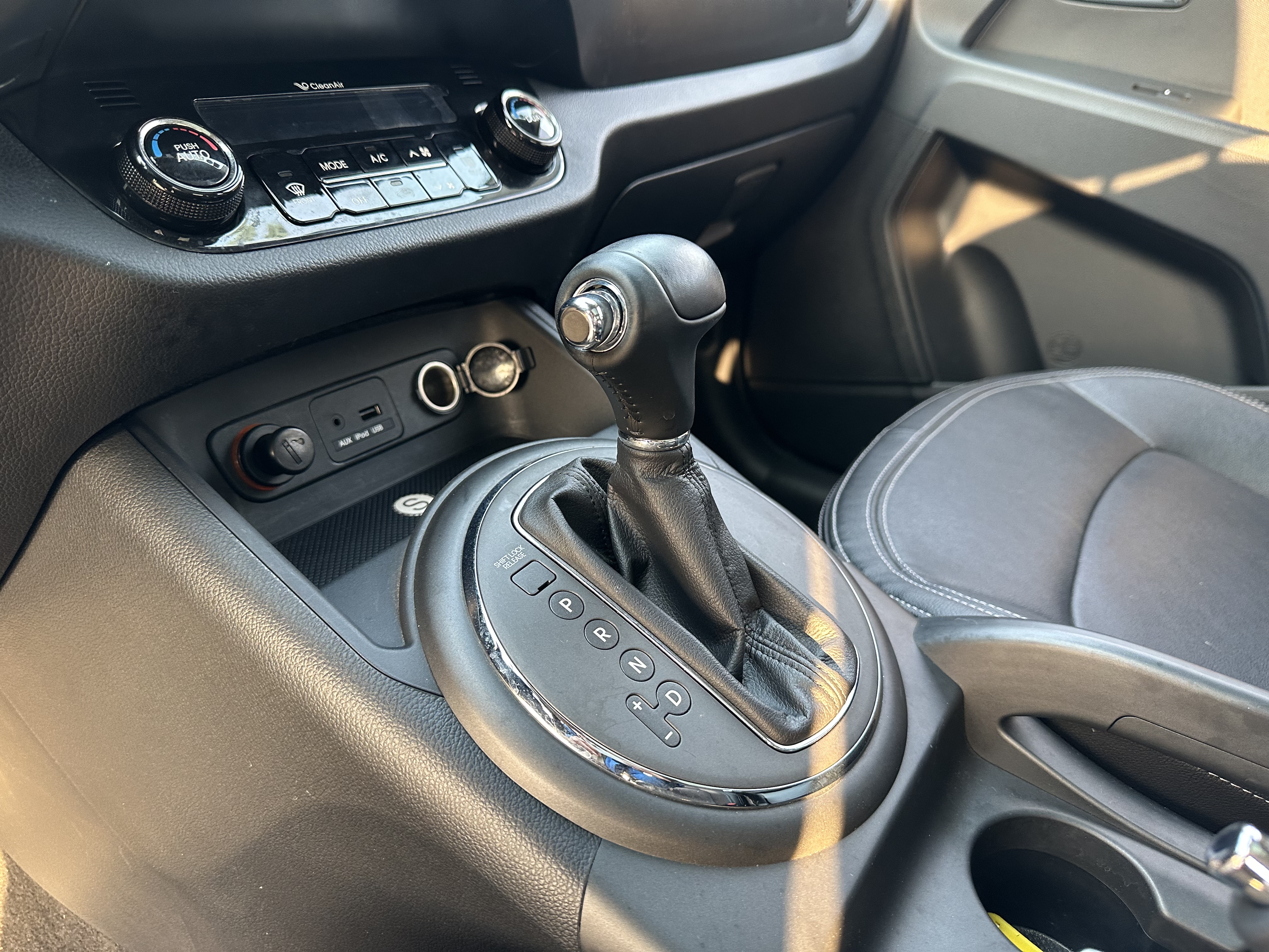 起亚 智跑 2013 汽车图片 #14