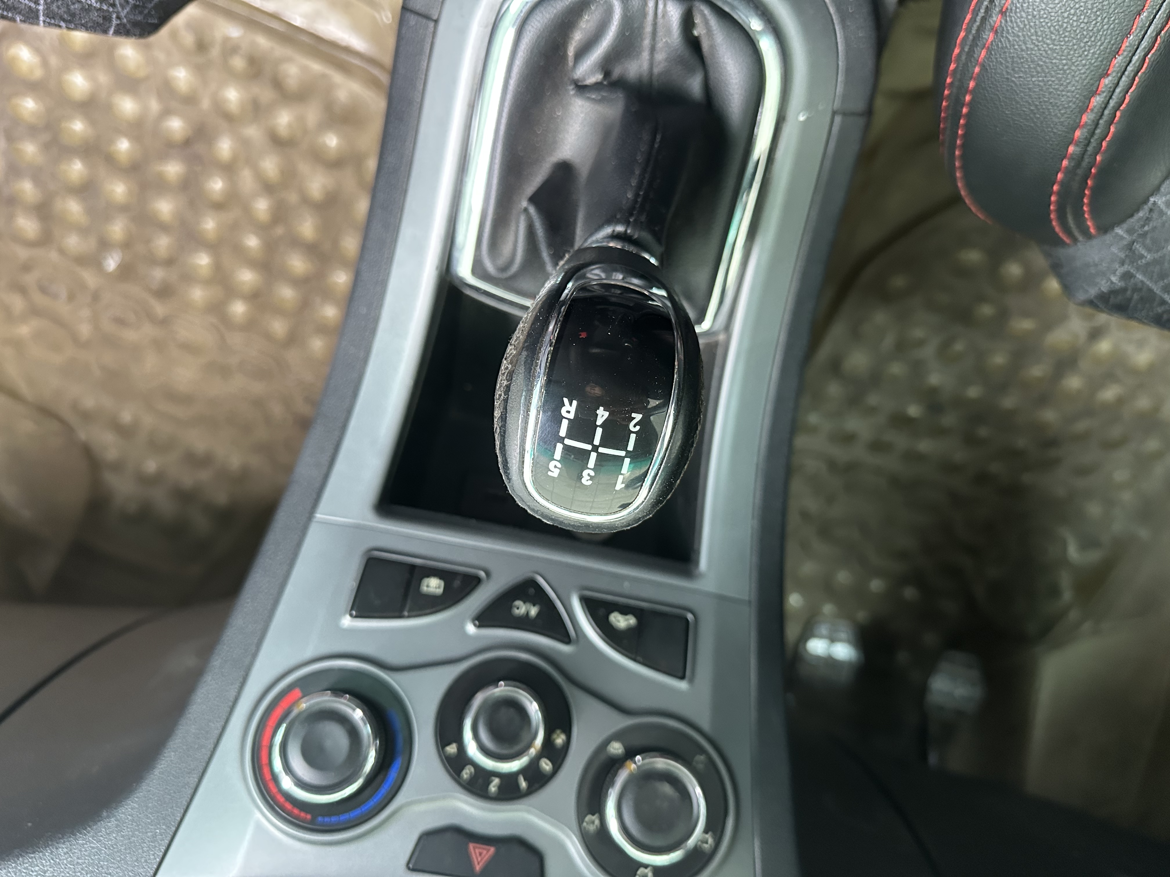 Kaiyi C3 2015 изображение автомобиля #14