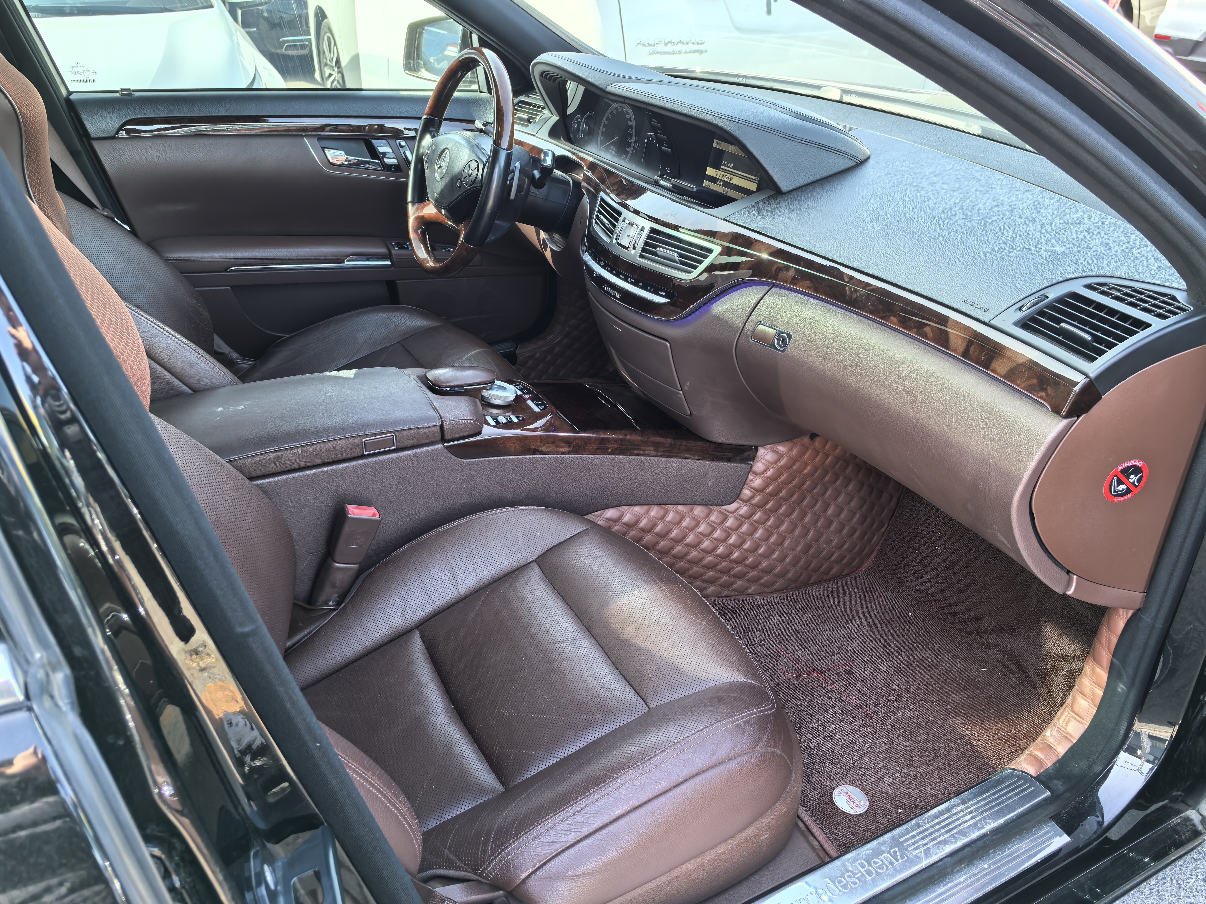 Mercedes-Benz S Class 2012 صورة سيارة #14