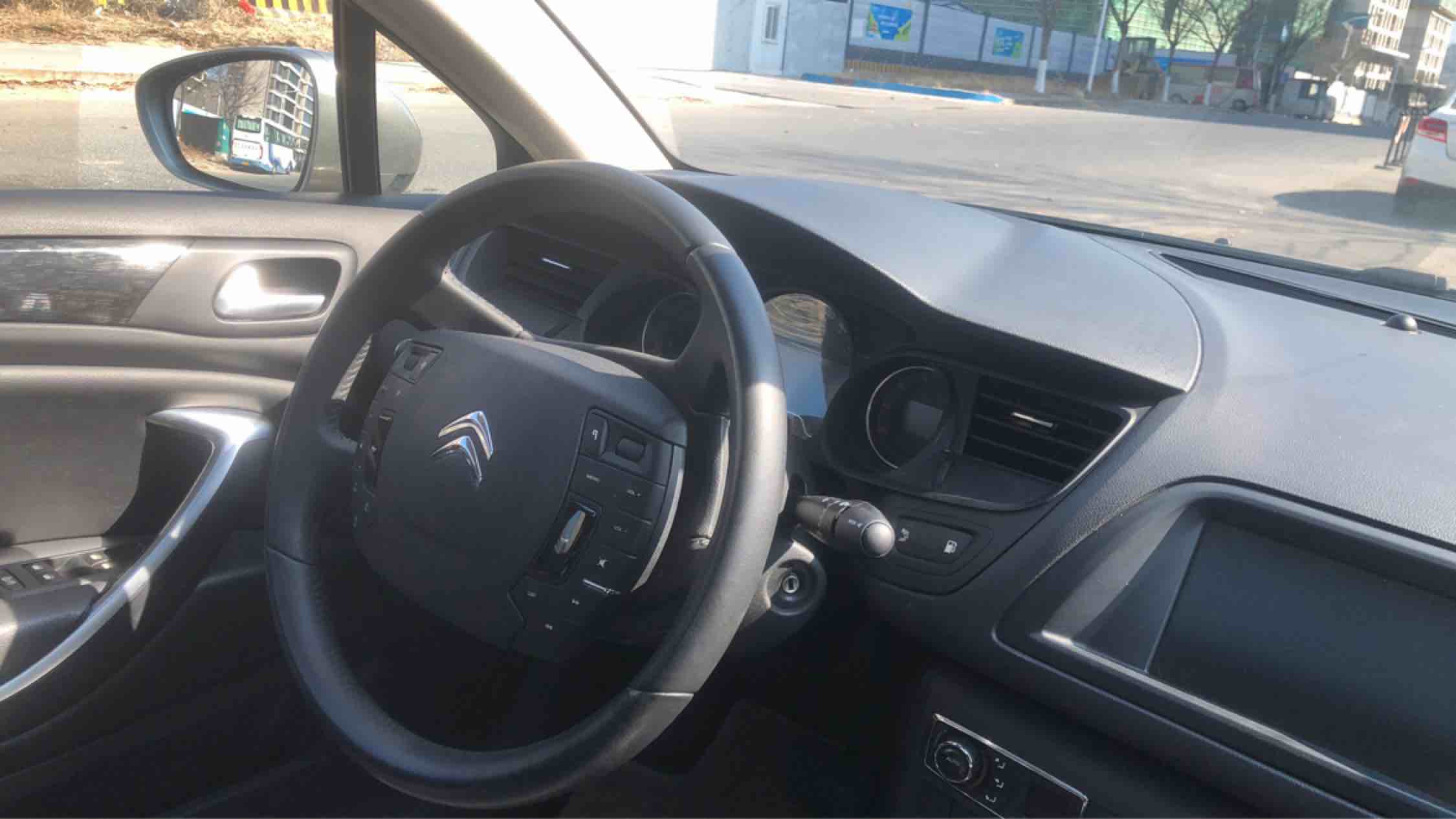 Citroen C5 2015 car image #14