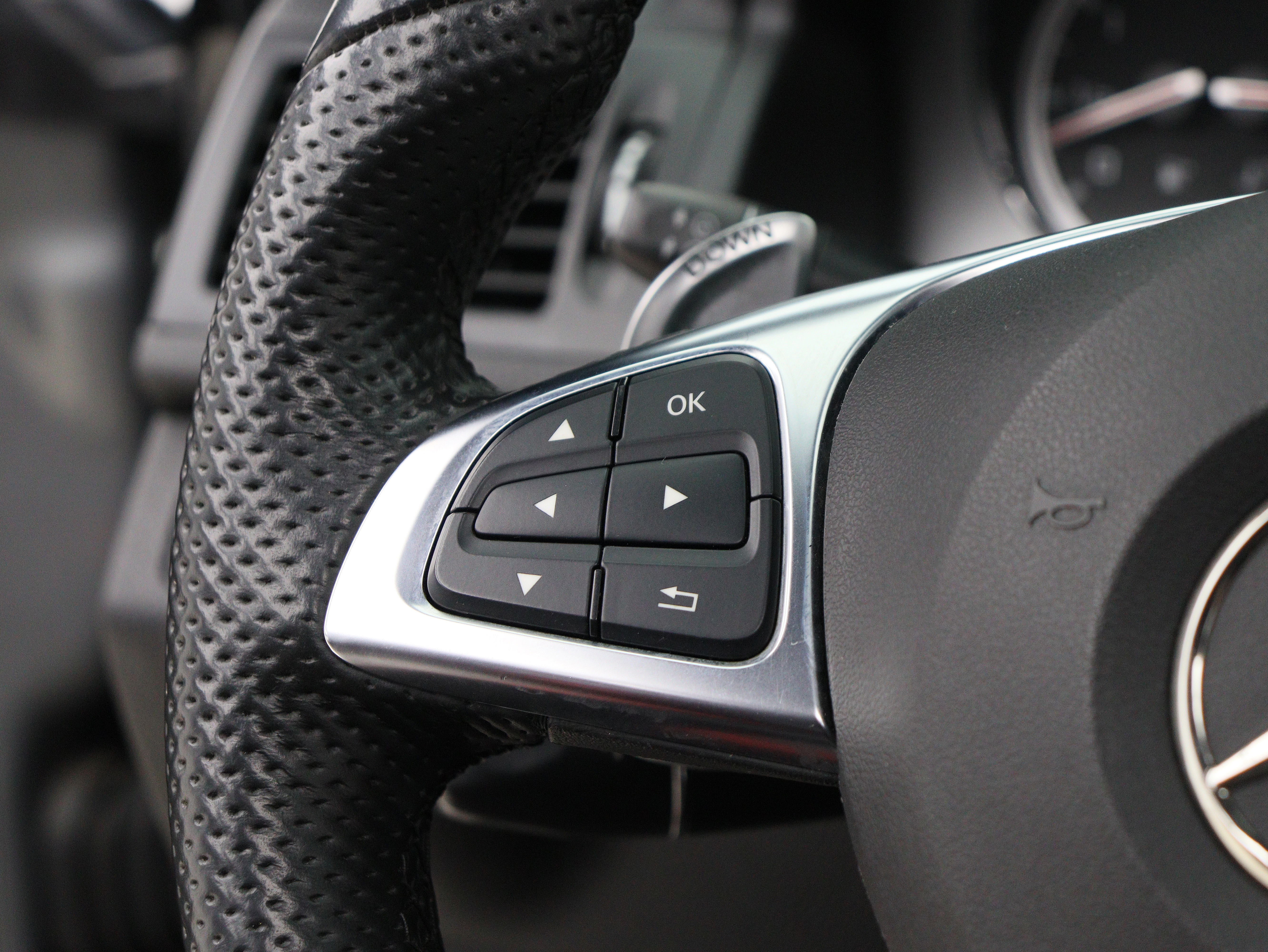 Mercedes-Benz C AMG 2010 immagine di auto #14