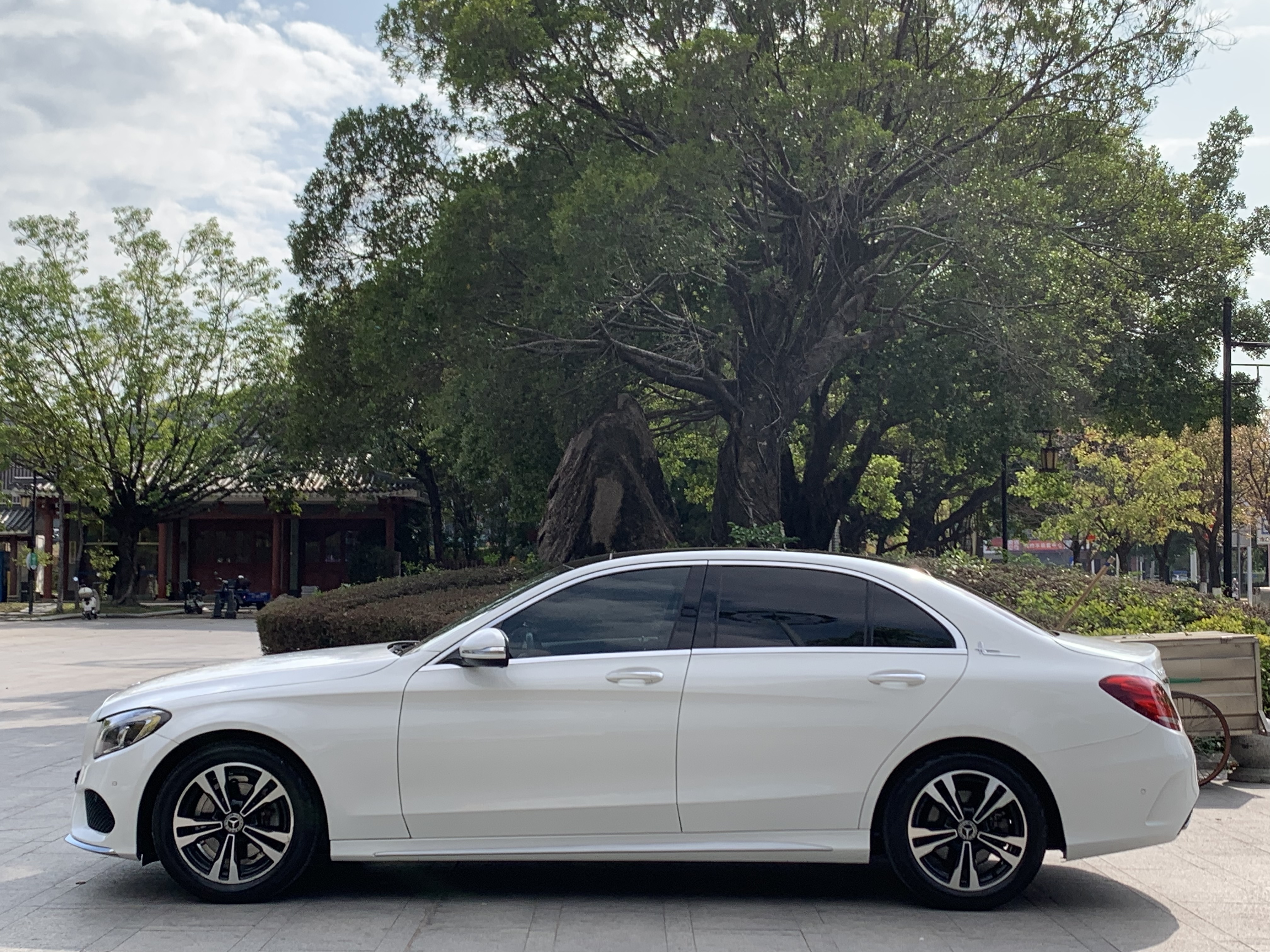 Mercedes-Benz C Class 2015 صورة سيارة #14