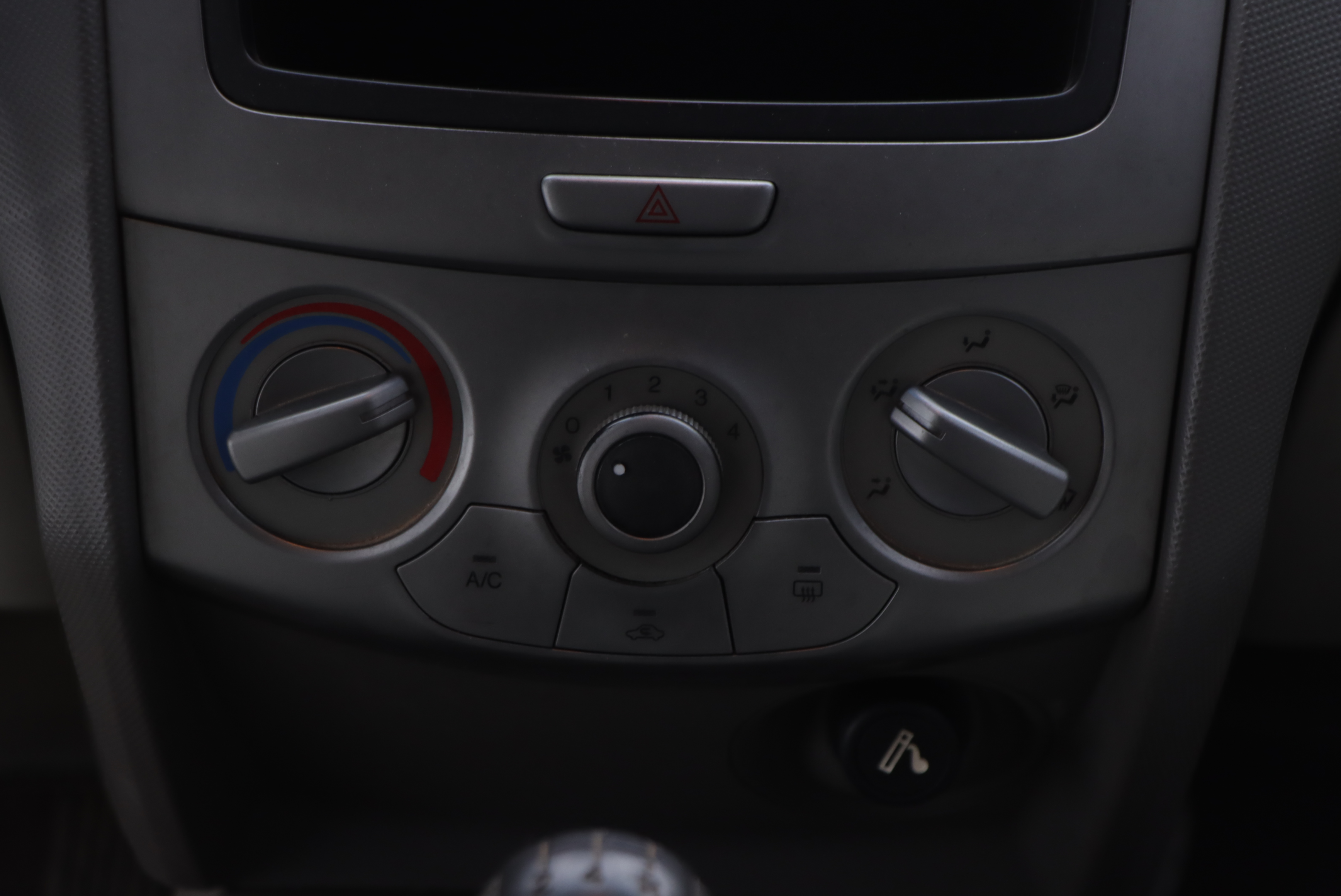 Chevrolet Sail 2012 immagine di auto #14