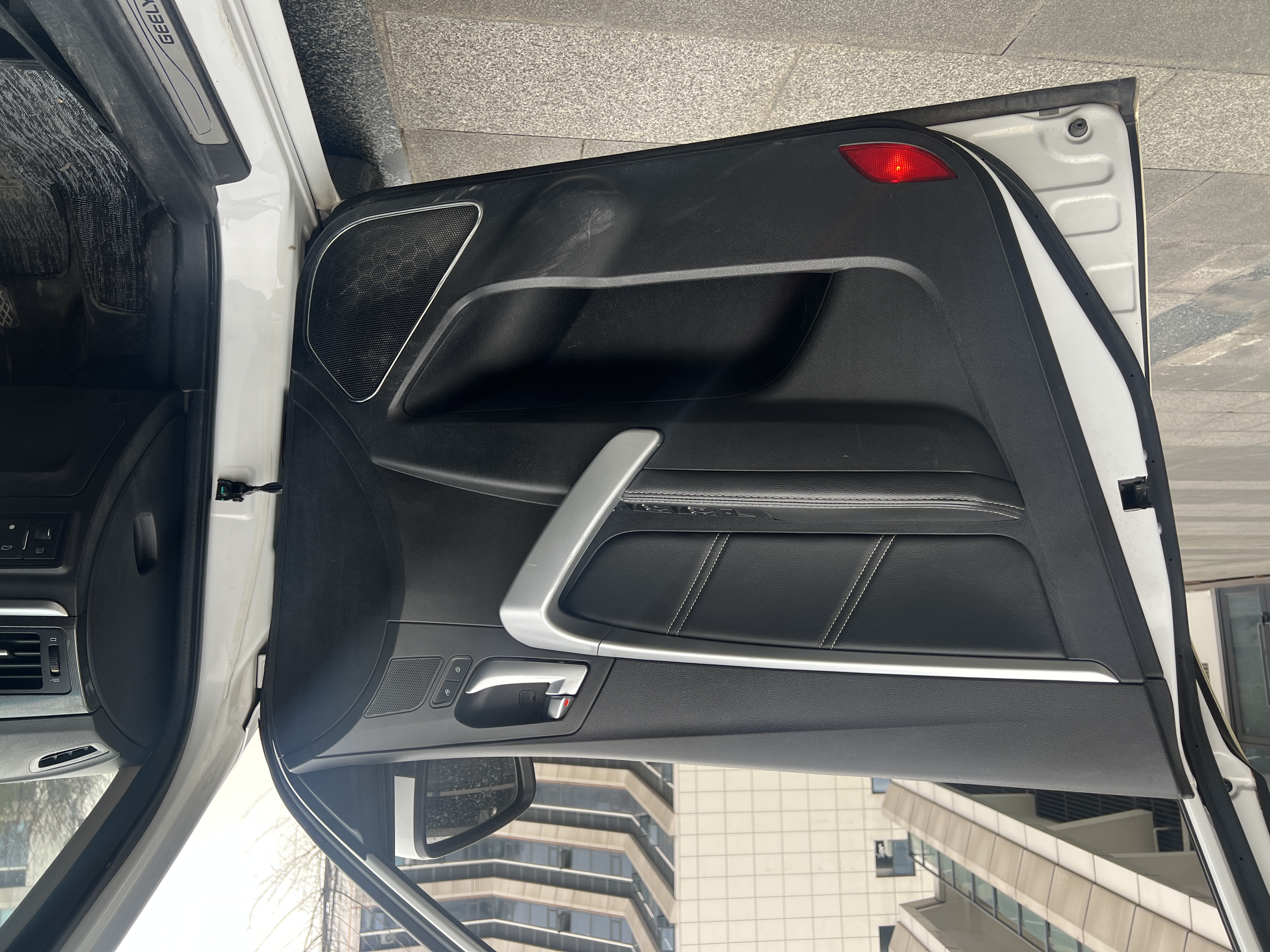 GEELY Emgrand 2017 #14 GEELY Emgrand 2017 car image #14