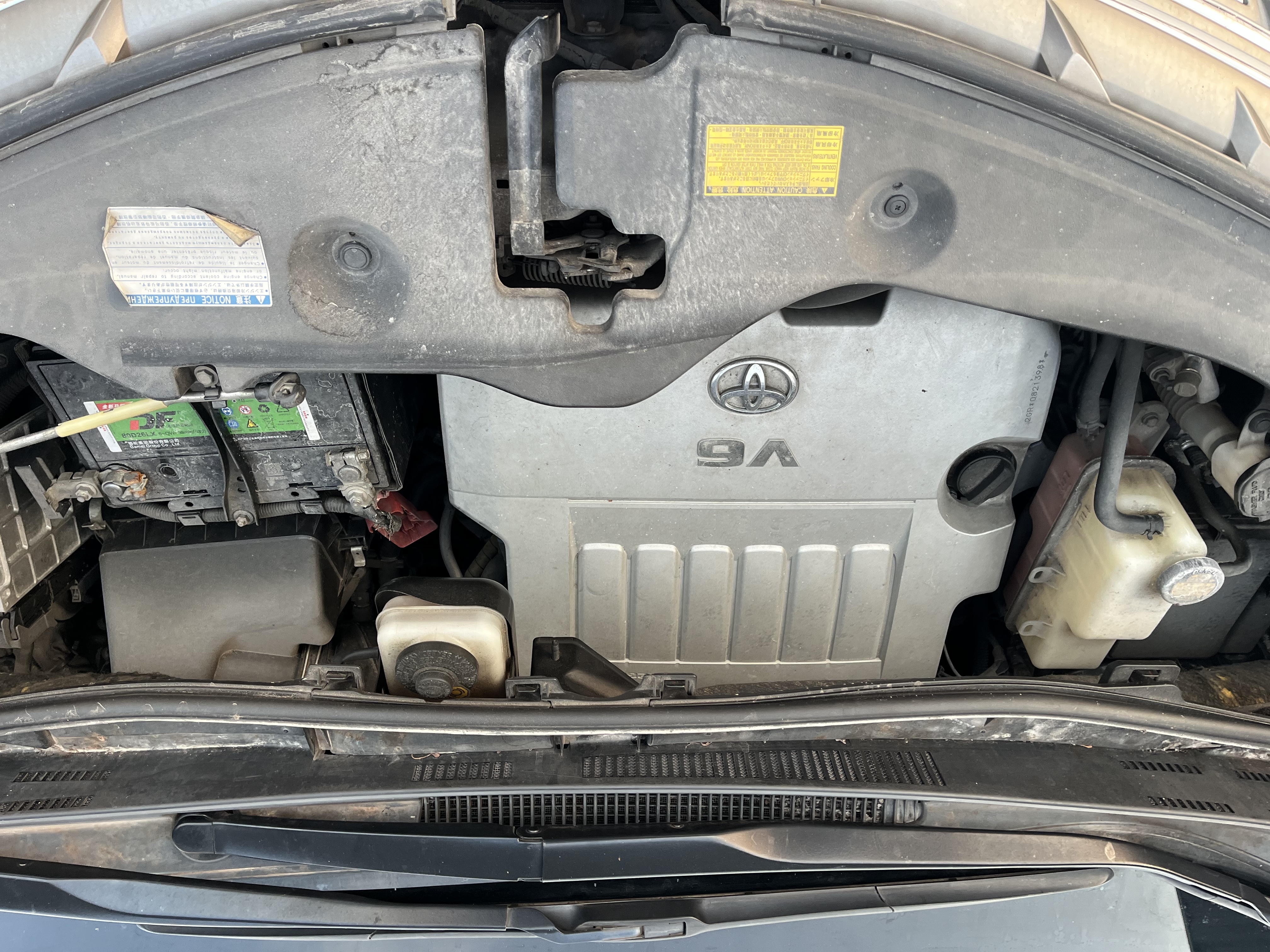 Toyota Alphard 2011 car image #14