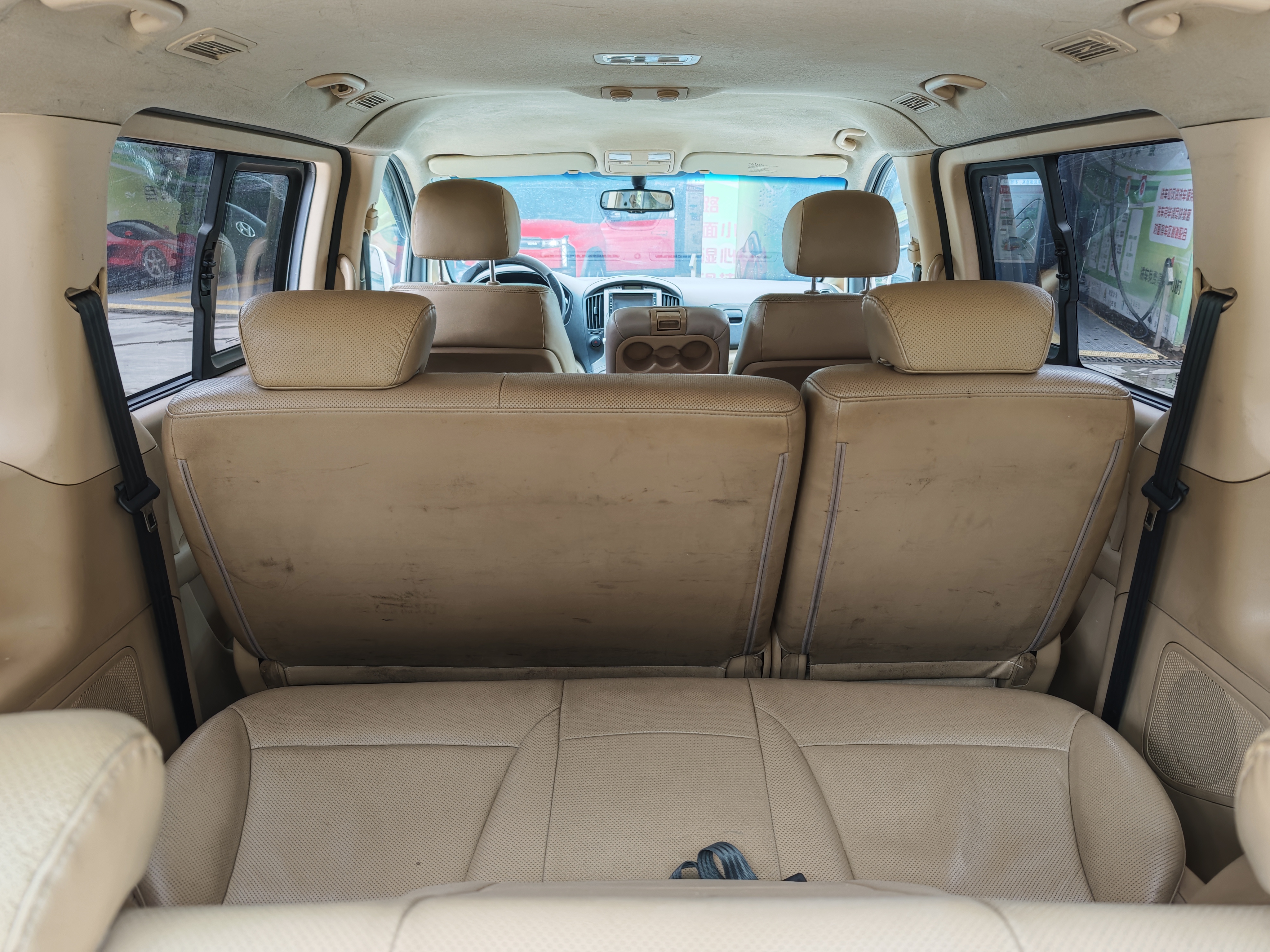 Hyundai H-1 2011 #14 Hyundai H-1 2011 car image #14