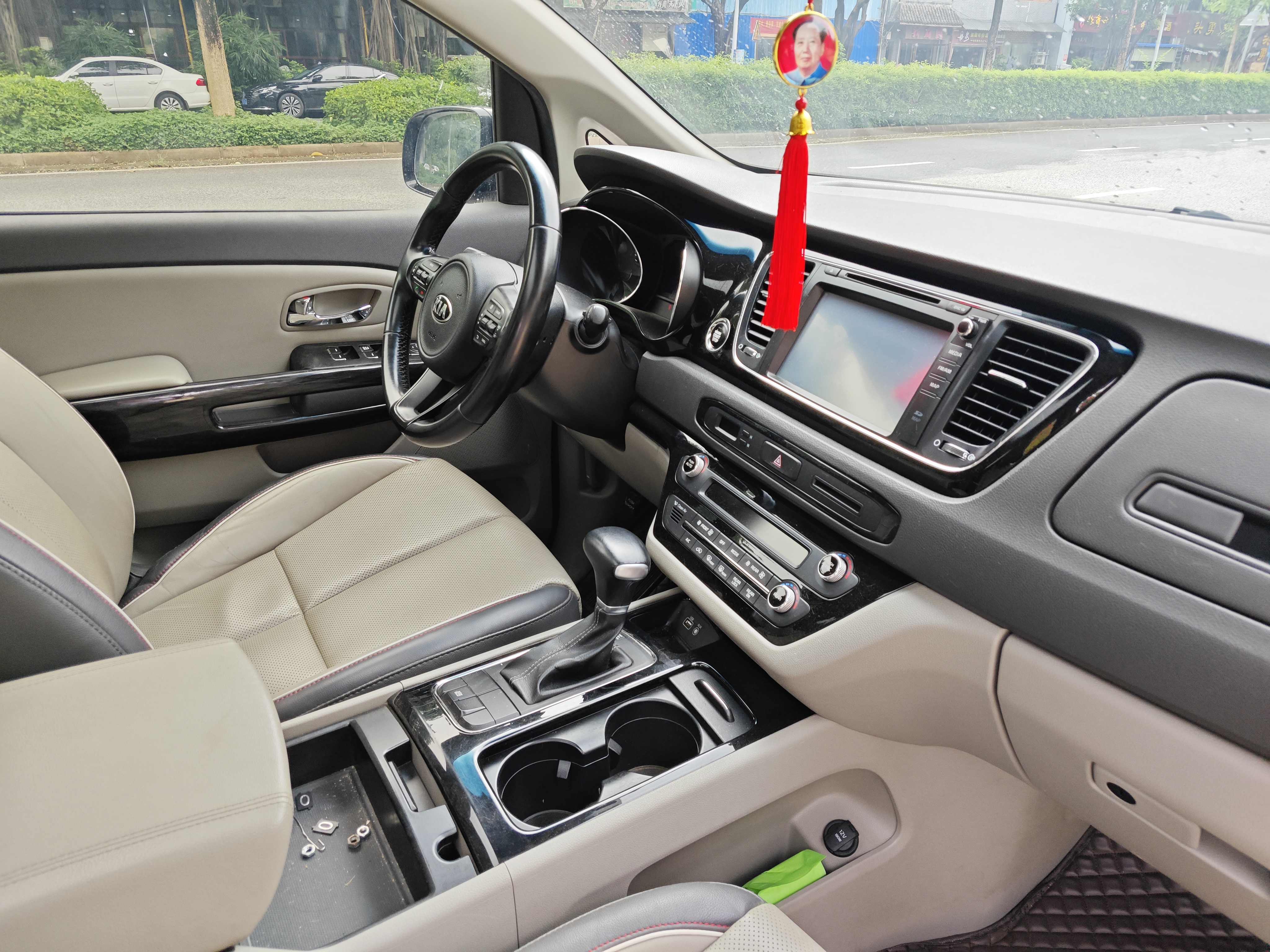 Kia Carnival (Imported) 2018 immagine di auto #14