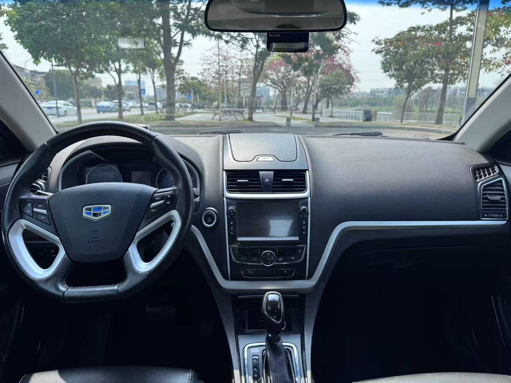 Emgrand 2016 #14 Emgrand 2016 car image #14