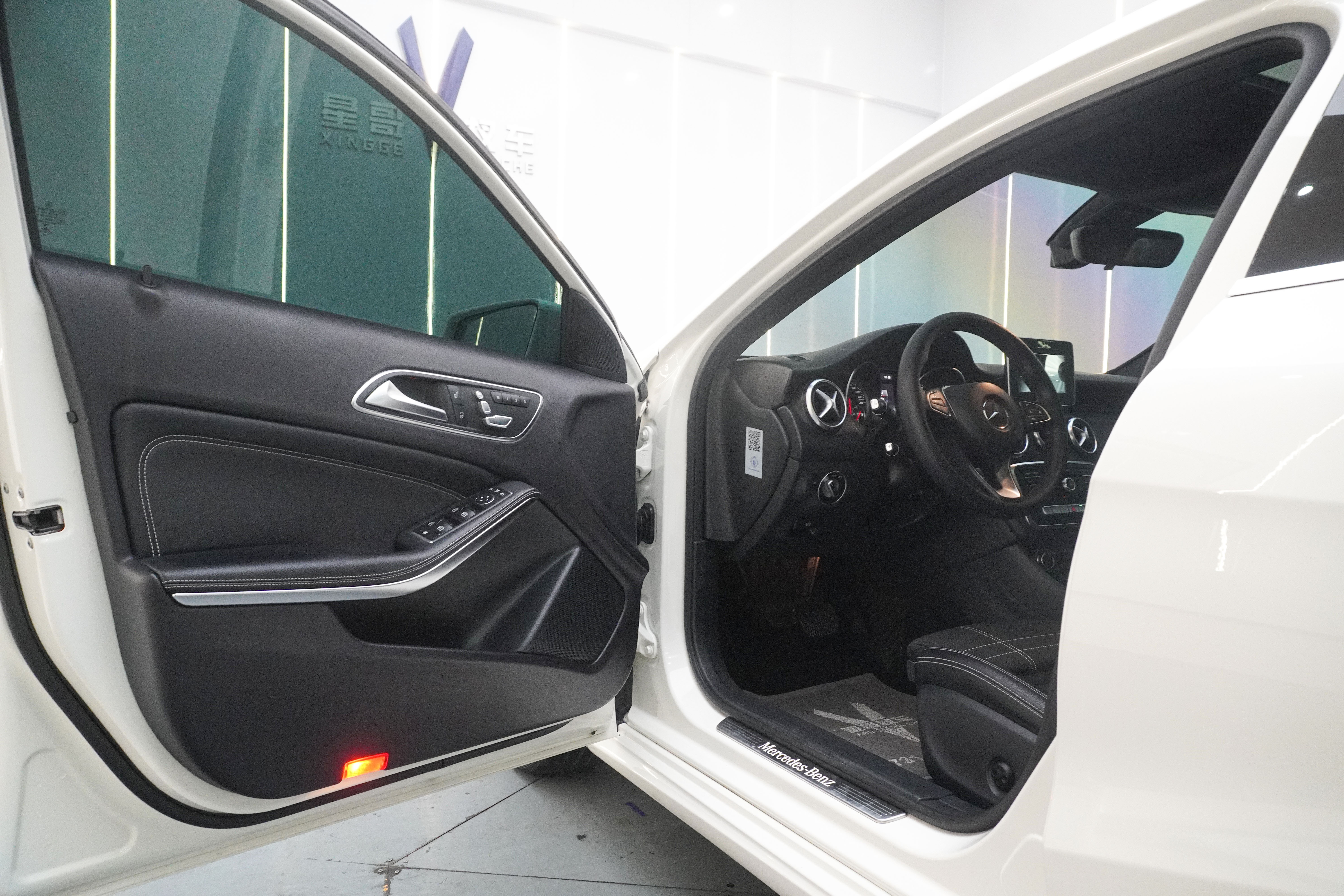 Mercedes-Benz A Class (Imported) 2017 #14 Mercedes-Benz A Class (Imported) 2017 car image #14