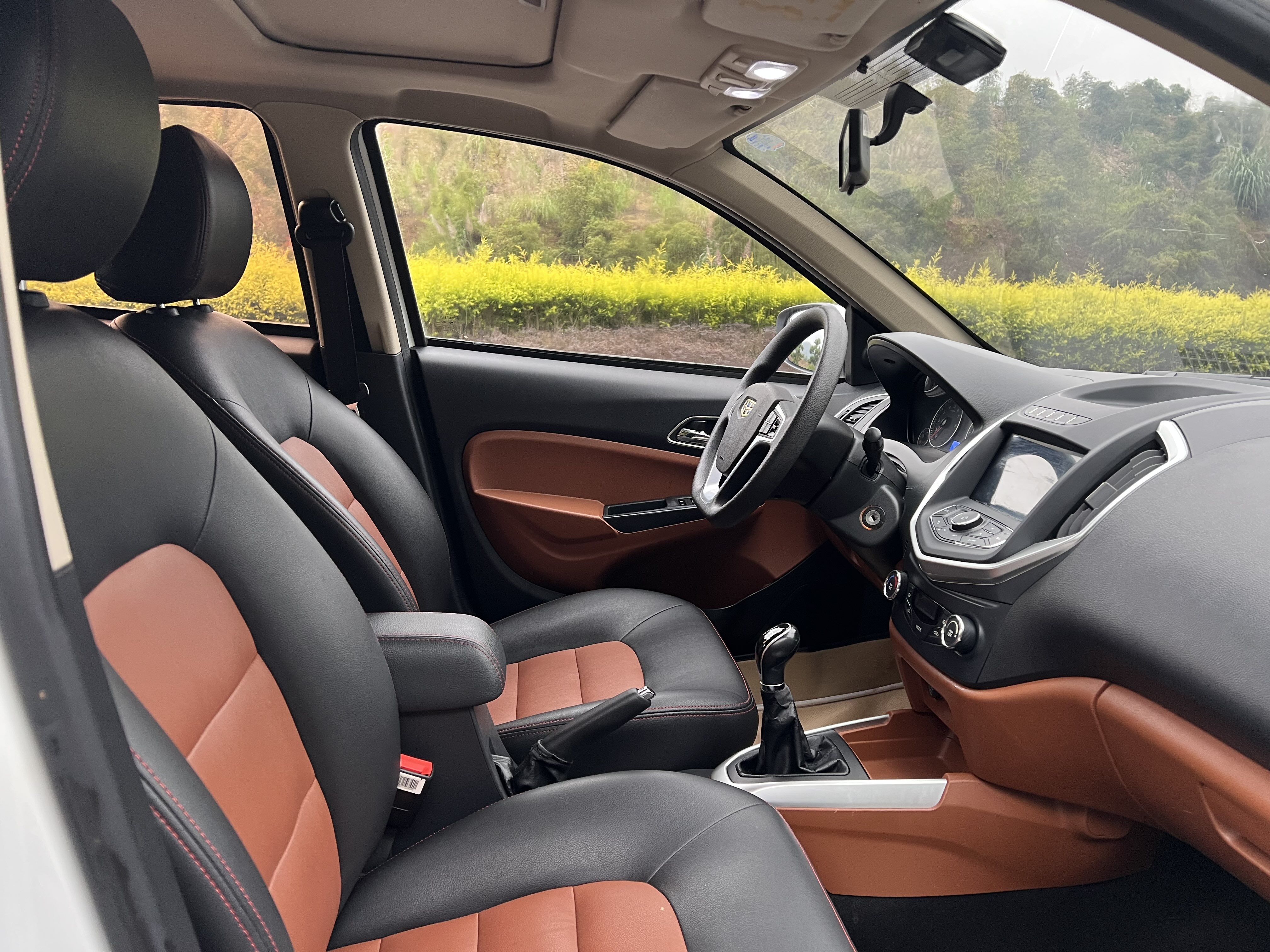 GEELY KingKong 2017 car image #14