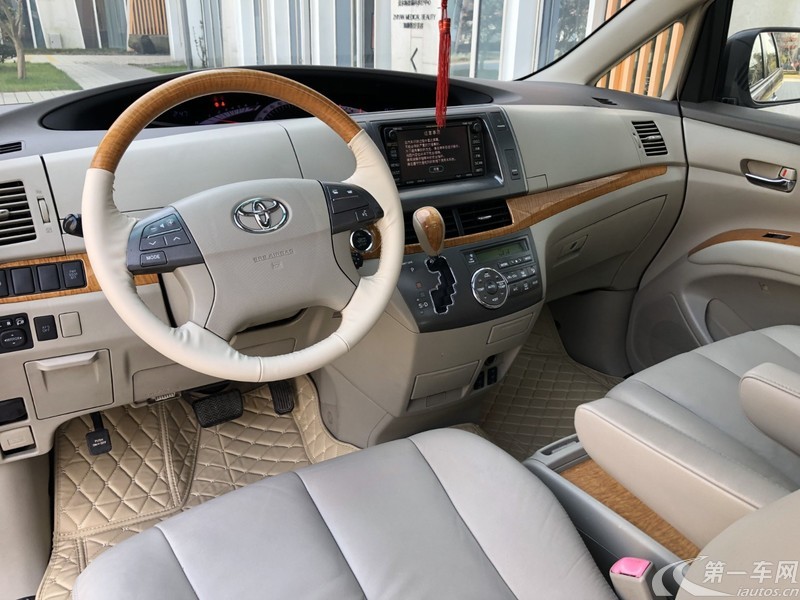 Toyota Previa 2011 car image #14