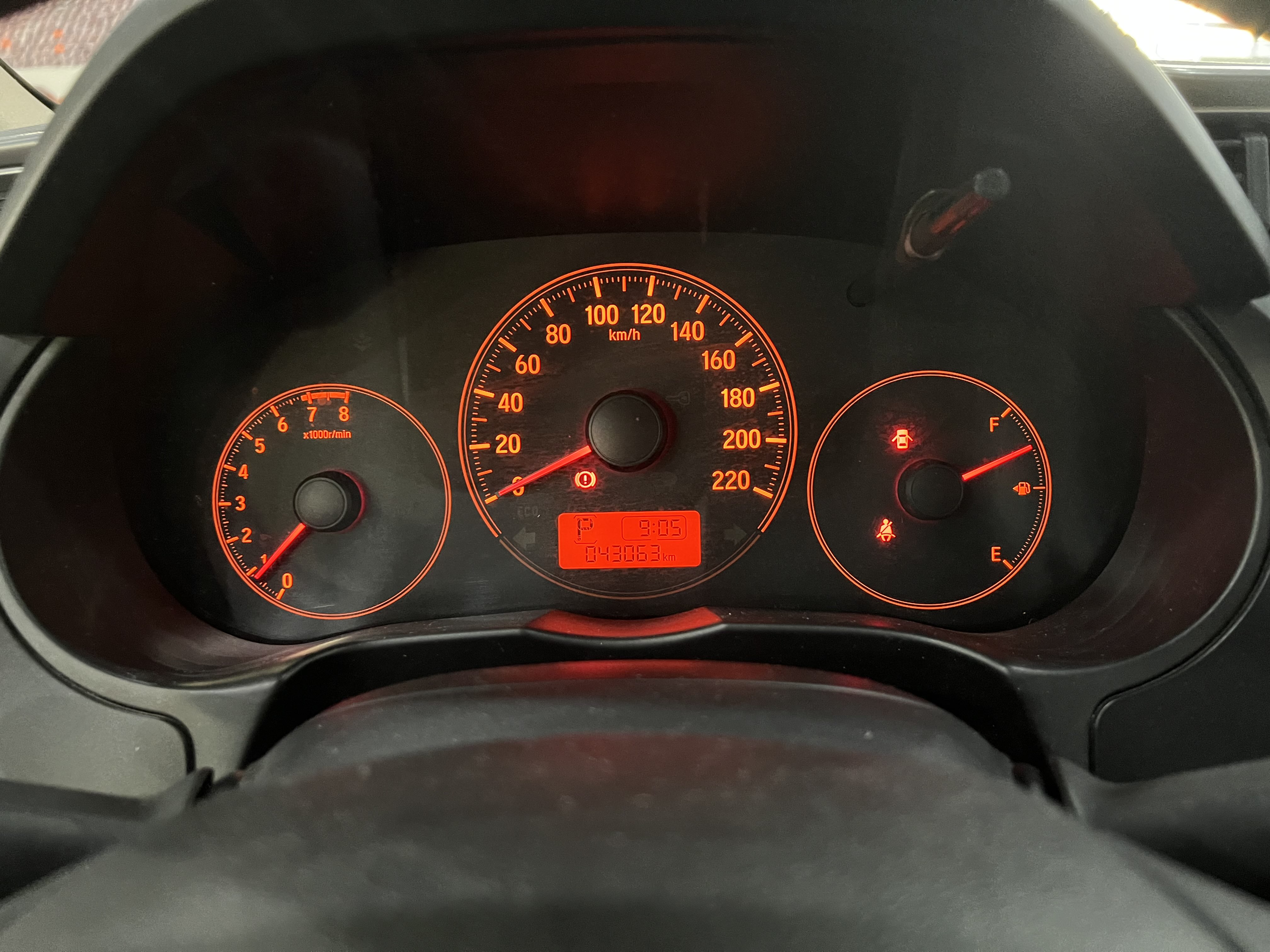 Honda Greiz 2016 #14 Honda Greiz 2016 car image #14