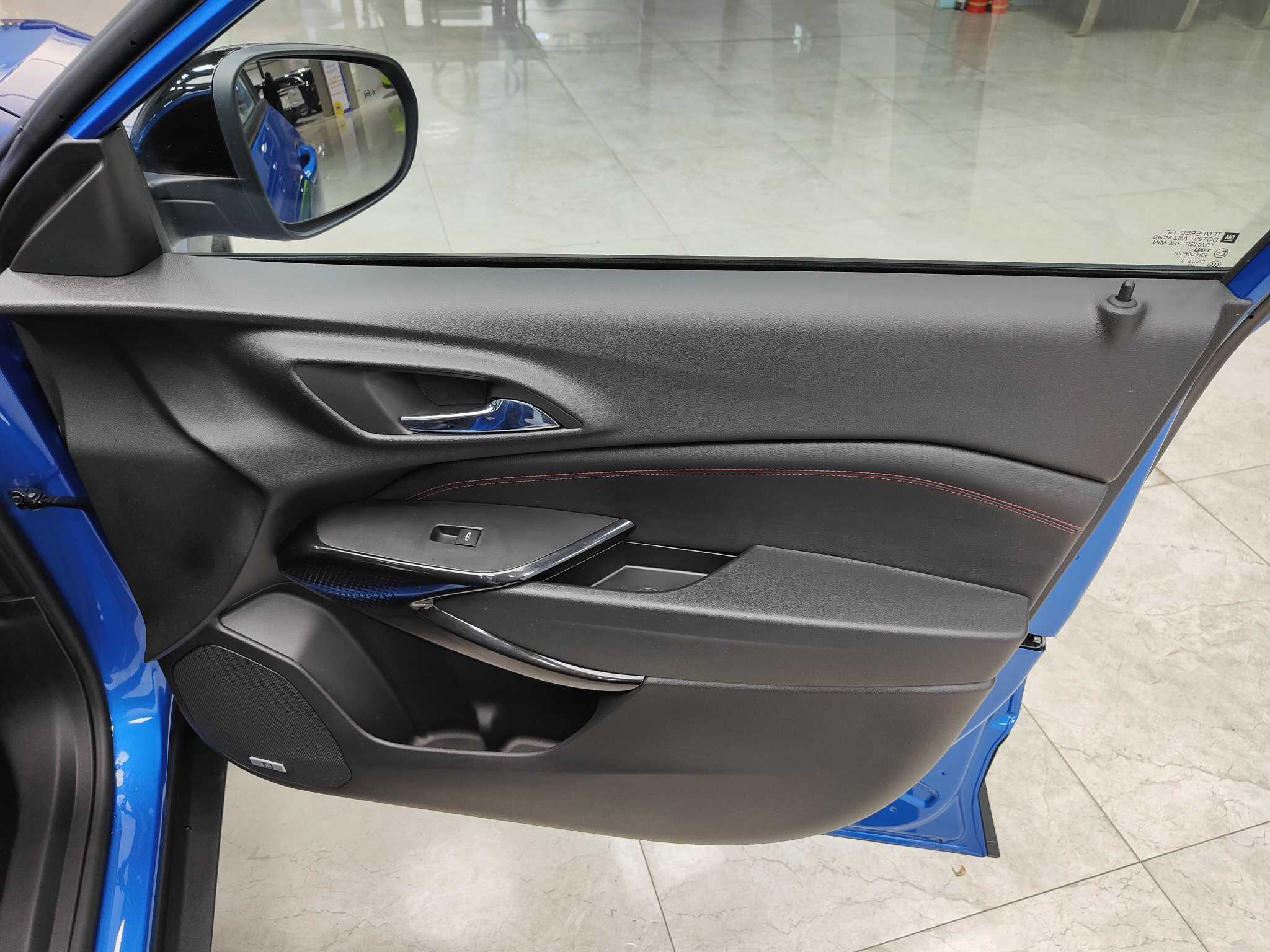 Mercedes-Benz Maybach S Class New Energy 2022 car image #14