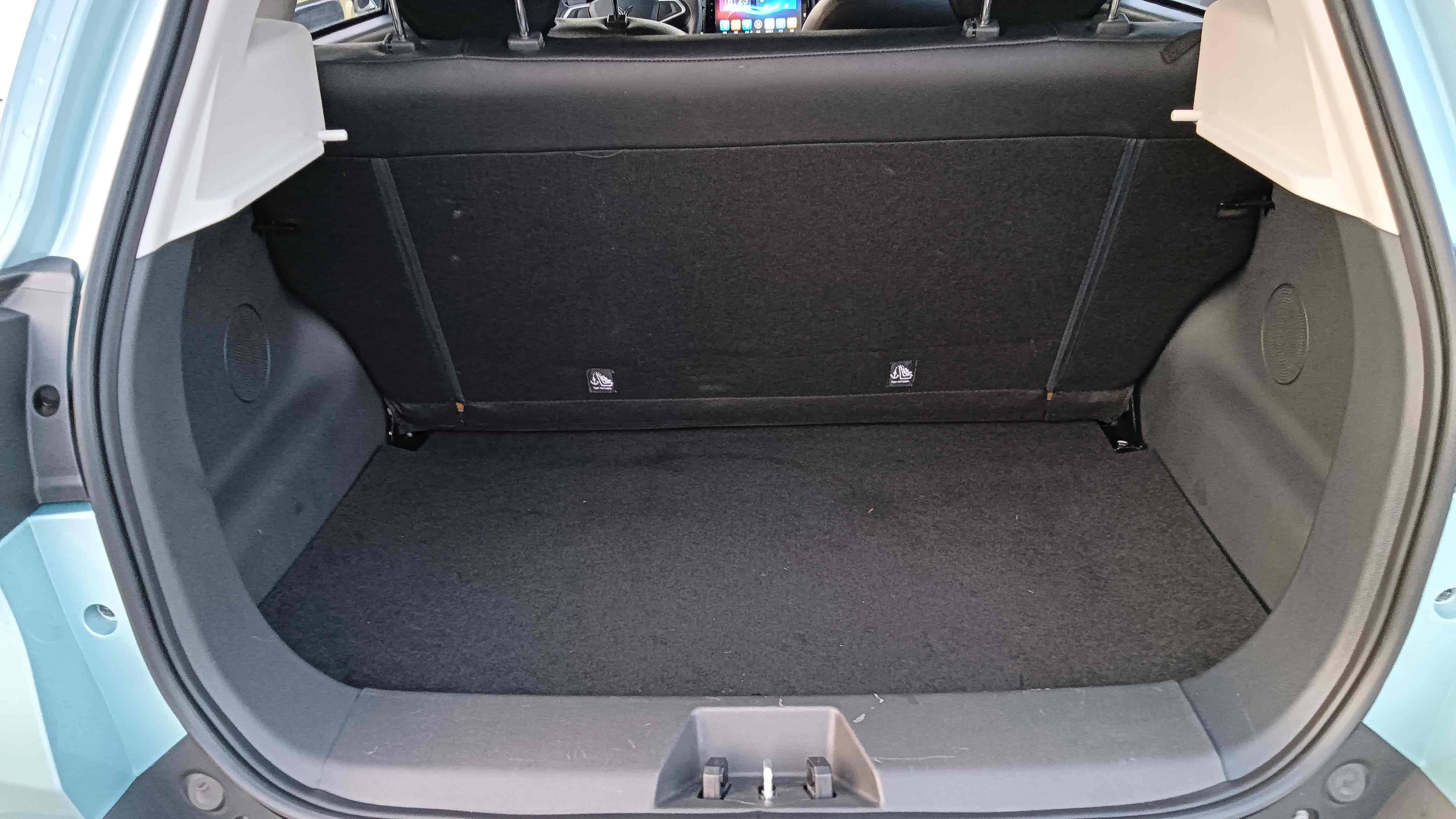 哪吒汽车 哪吒N01 2021 汽车图片 #14