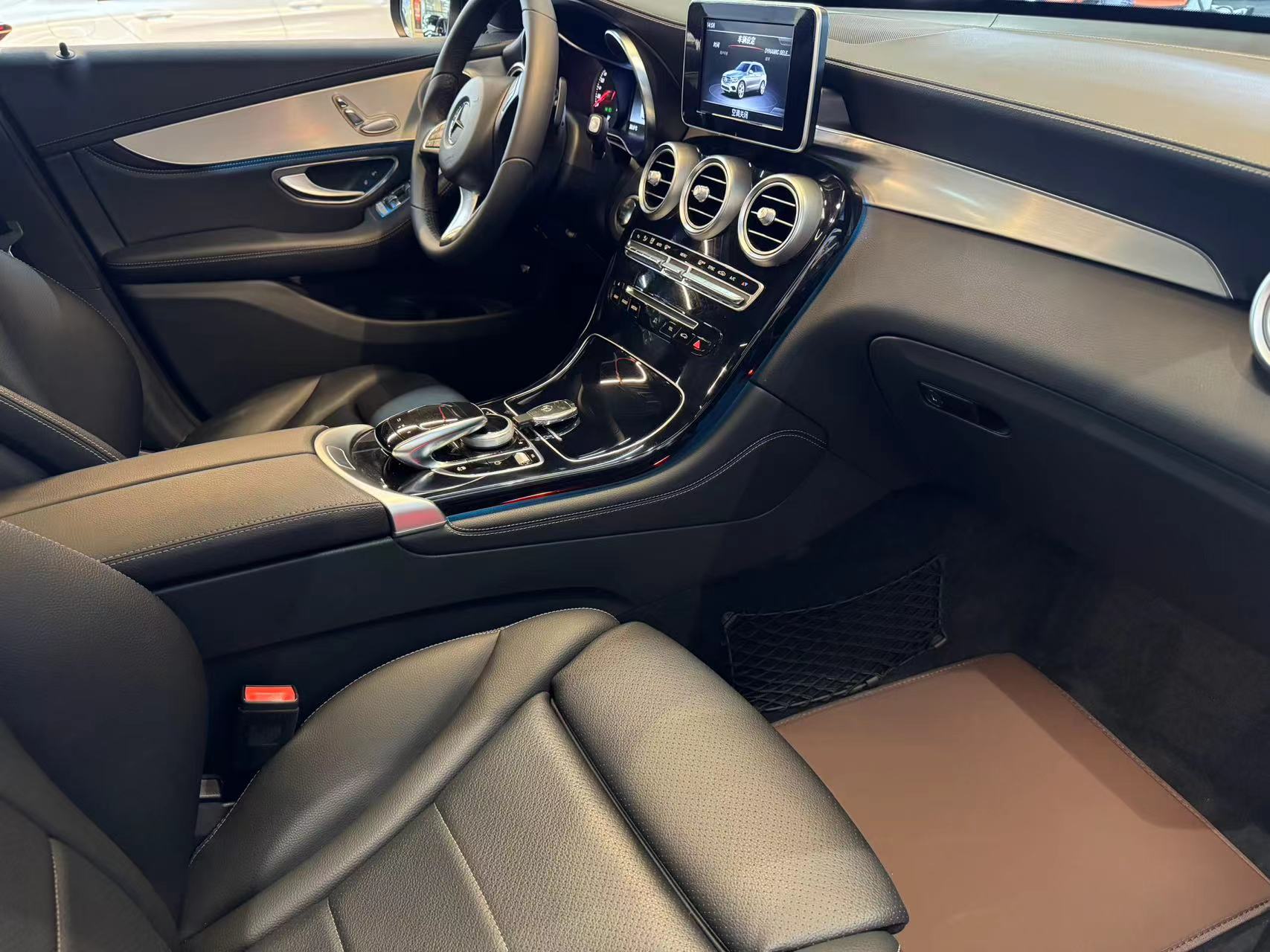 Mercedes-Benz GLC Coupe 2018 car image #14