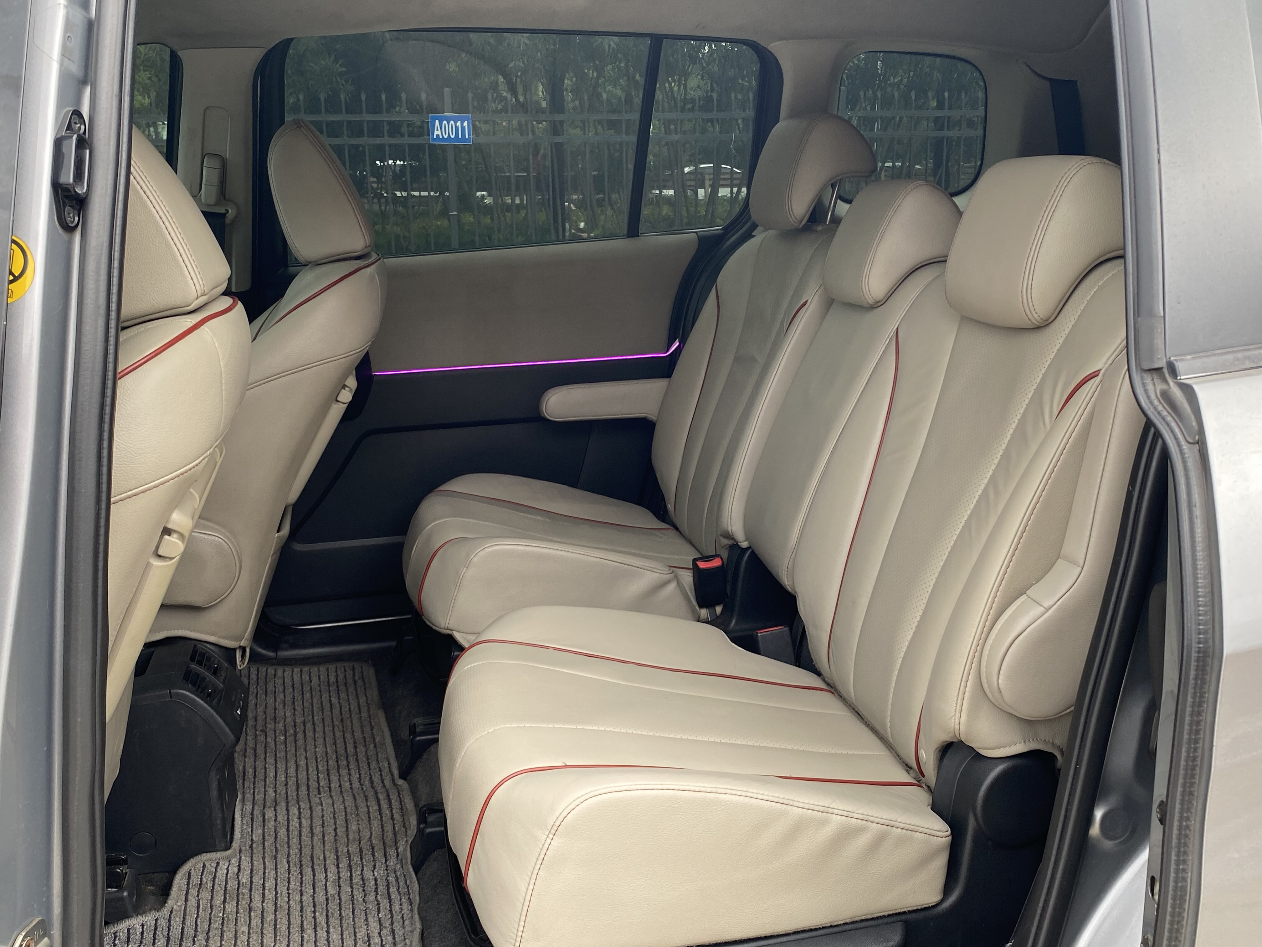 Mazda 5 2013 image de voiture #14