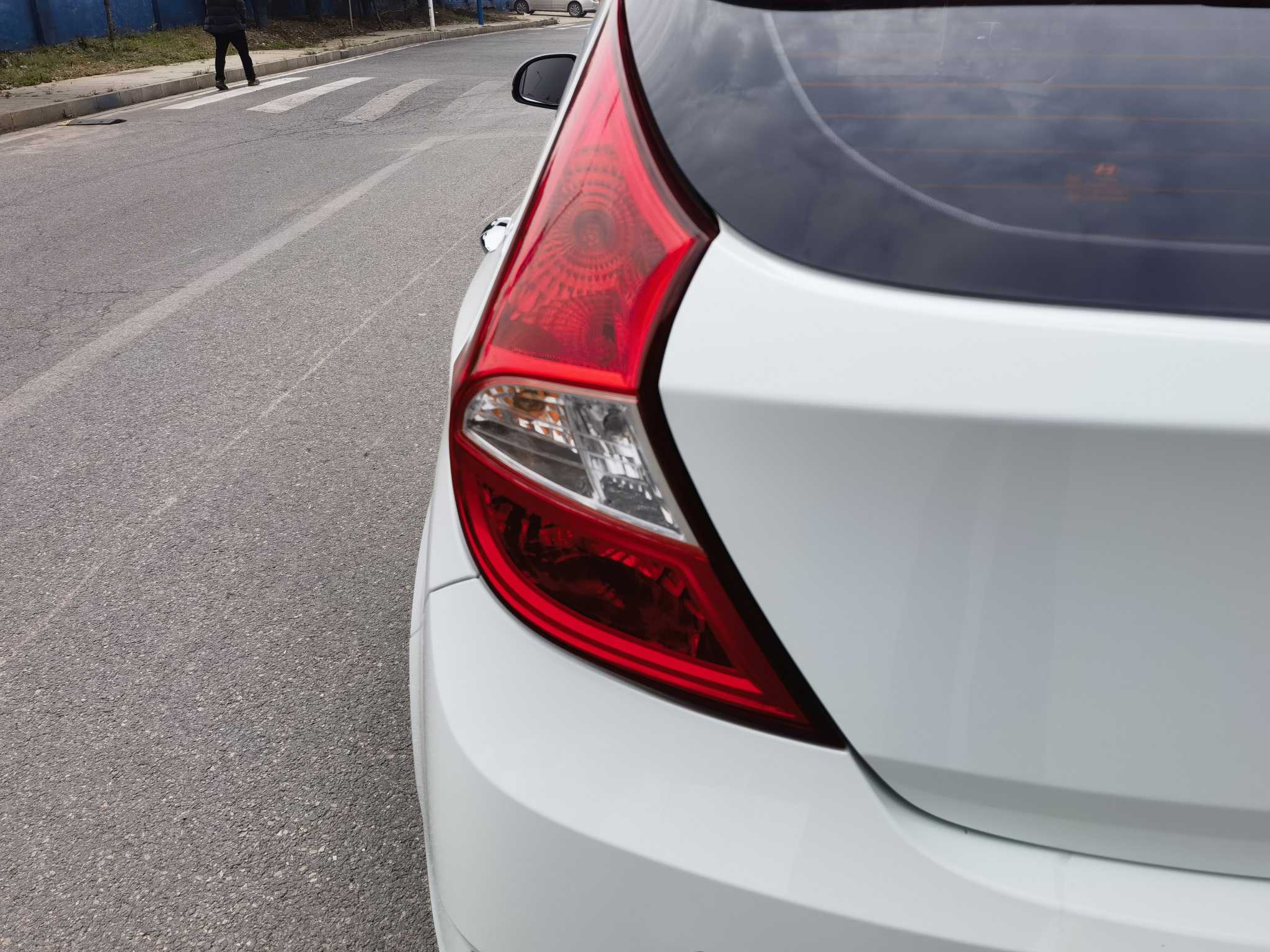 Hyundai Reina Hatchback 2016 imagem de carro #14