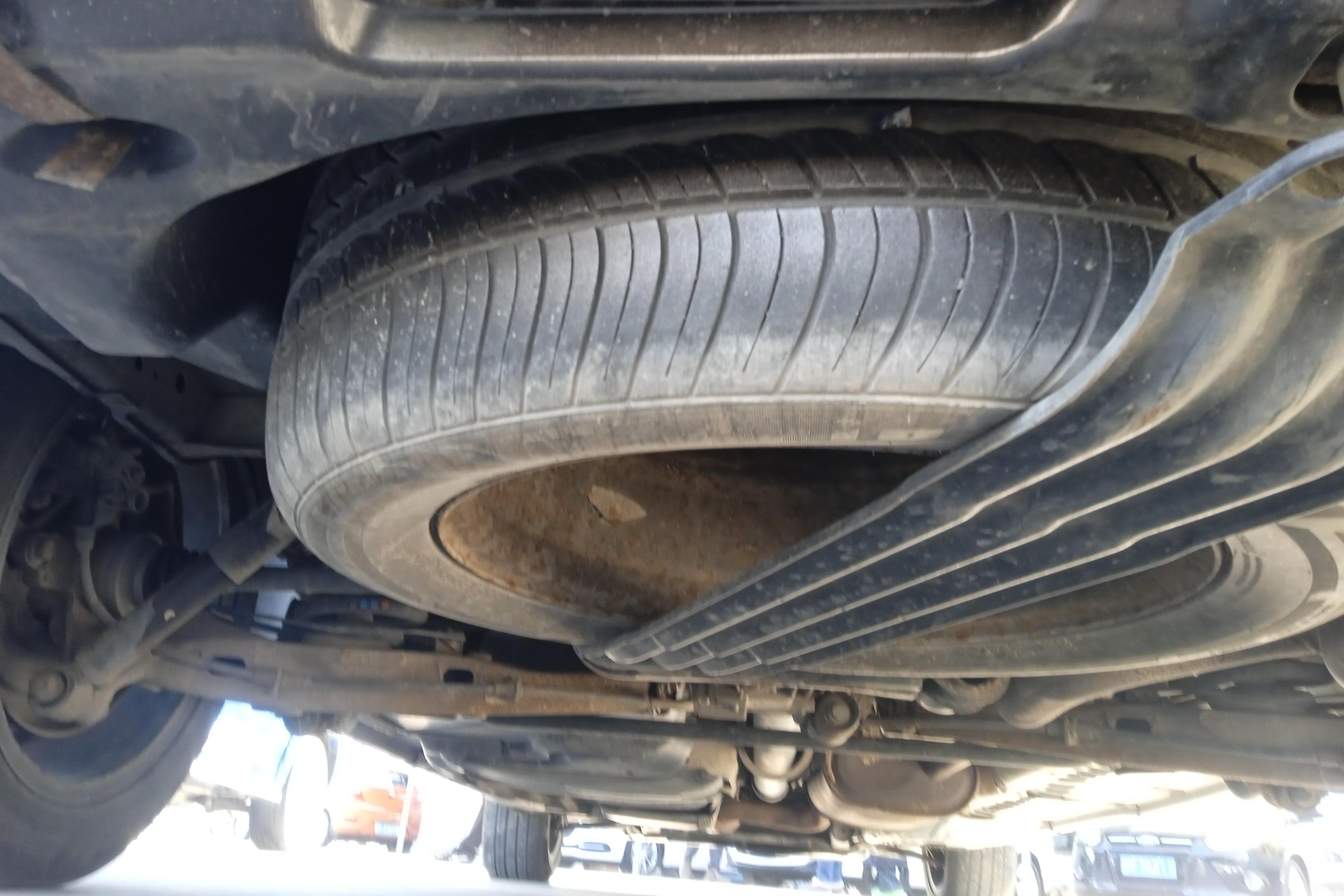 Volkswagen Caravelle 2015 immagine di auto #14