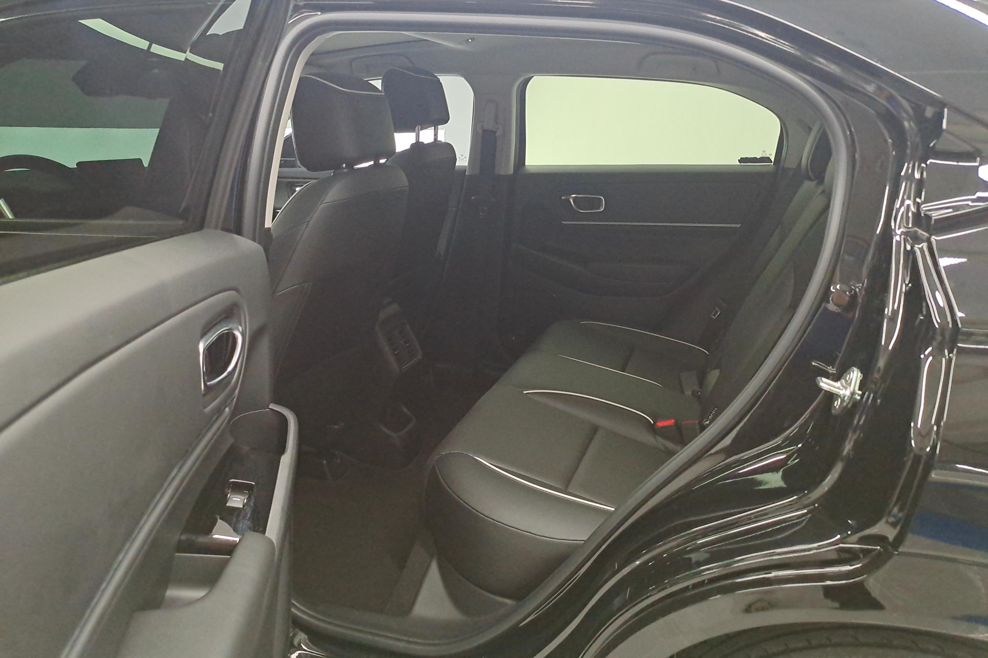 Honda e:NS1 2022 car image #14