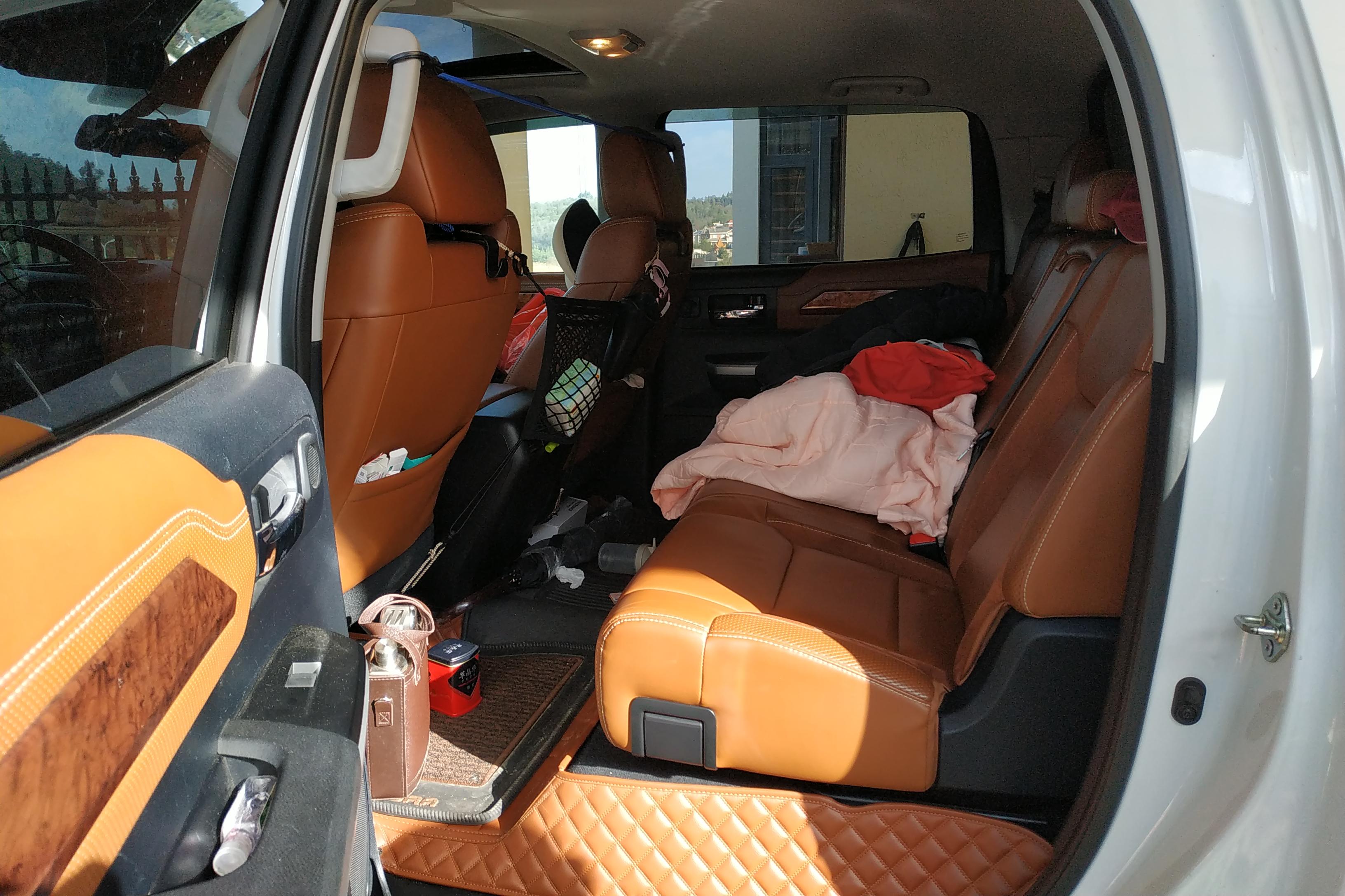 Toyota Tundra 2014 immagine di auto #14