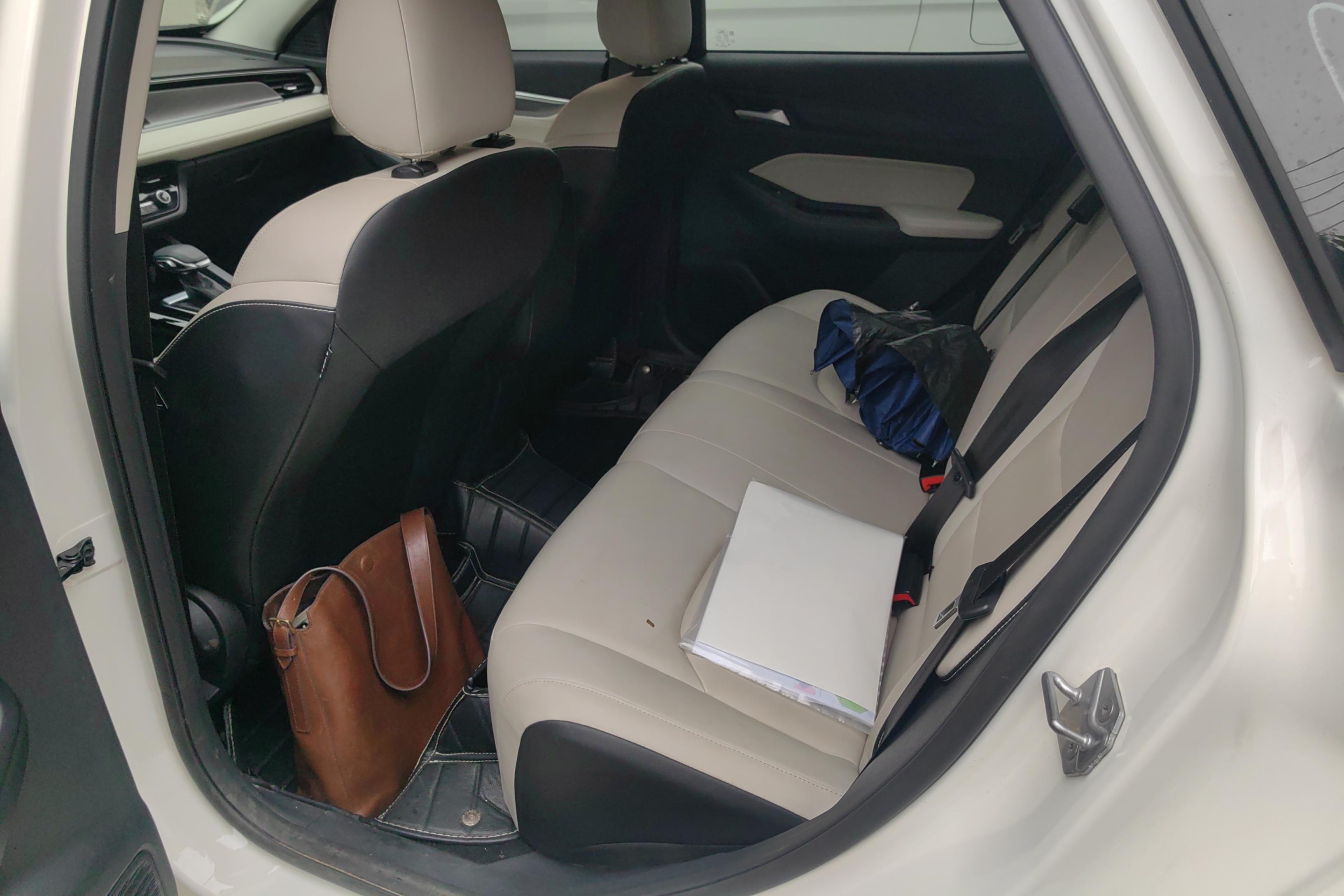 Ford Escort 2021 car image #14