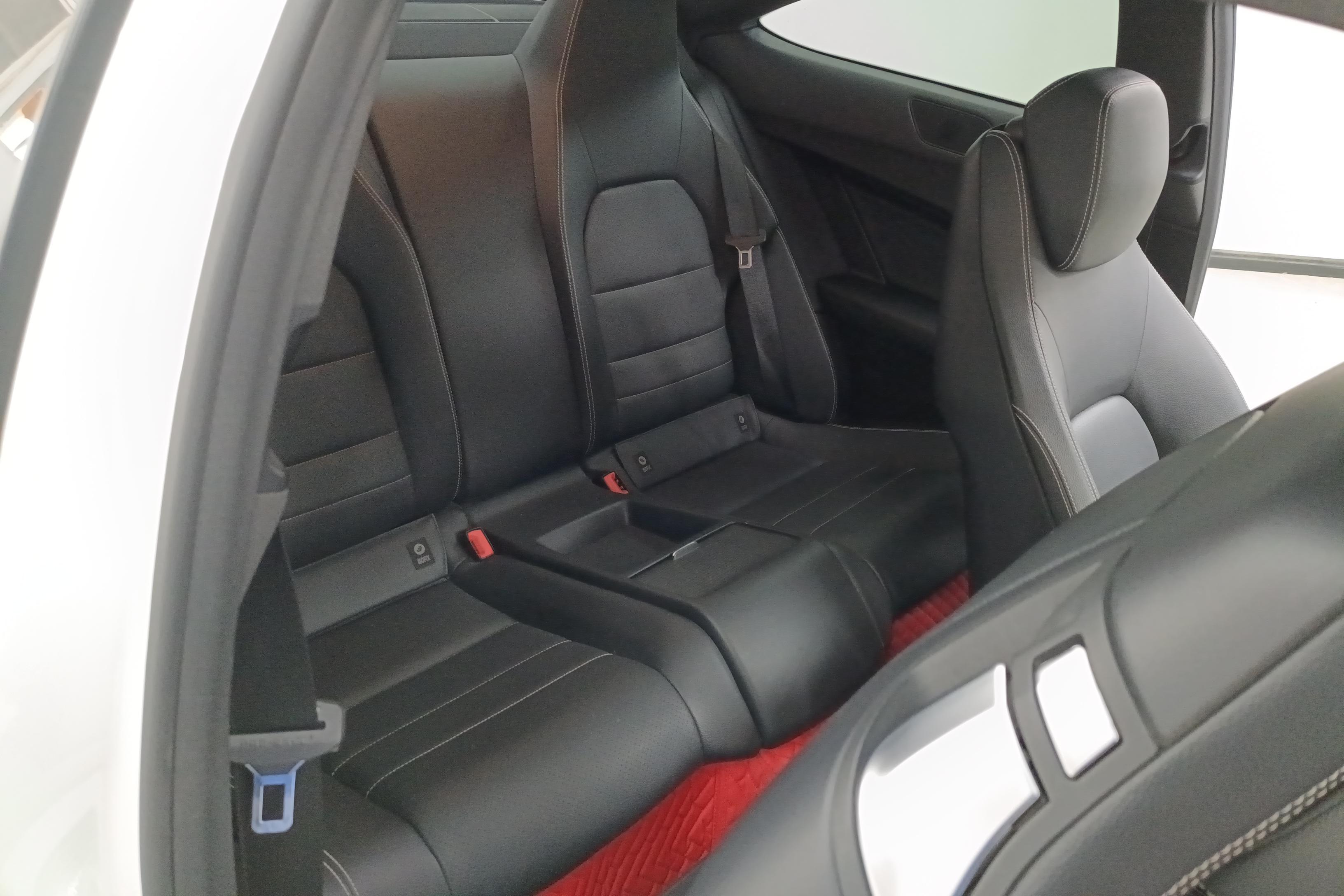 Mercedes-Benz C Class (Imported) 2015 #14 Mercedes-Benz C Class (Imported) 2015 car image #14