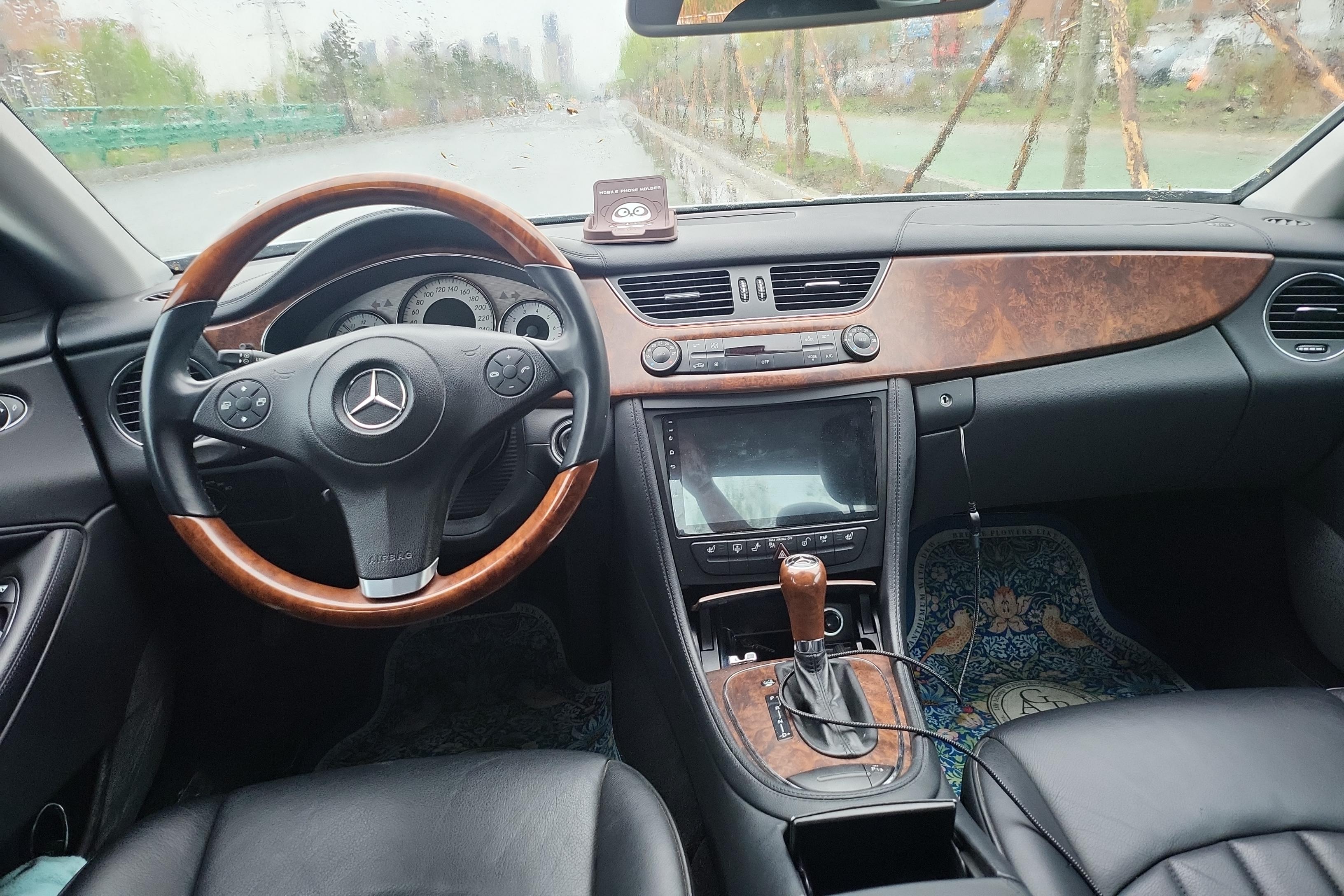 Mercedes-Benz CLS AMG 2010 #14 Mercedes-Benz CLS AMG 2010 car image #14