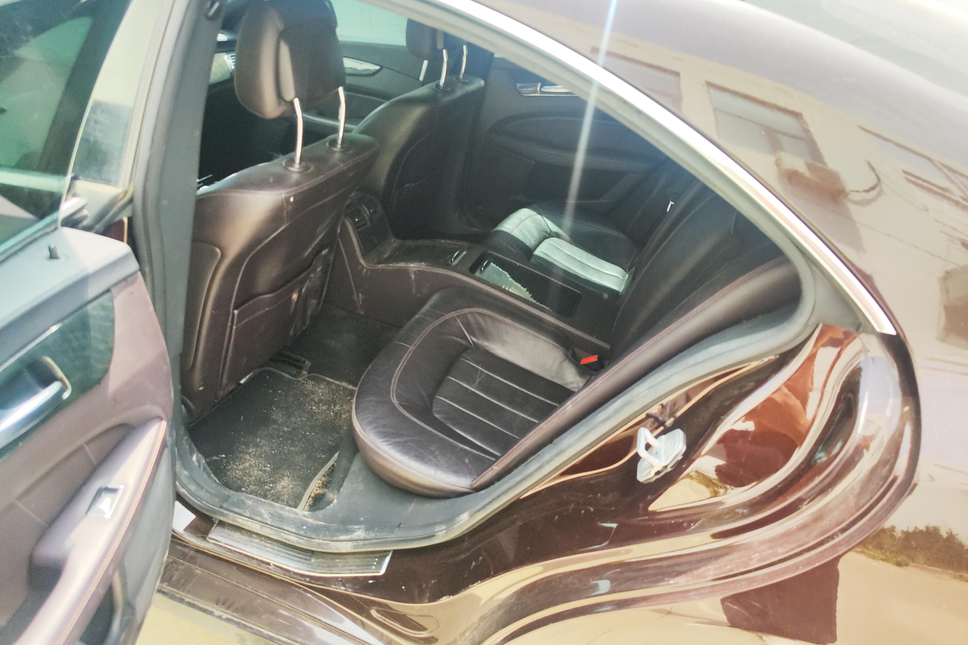 Mercedes-Benz CLS AMG 2012 imagem de carro #14