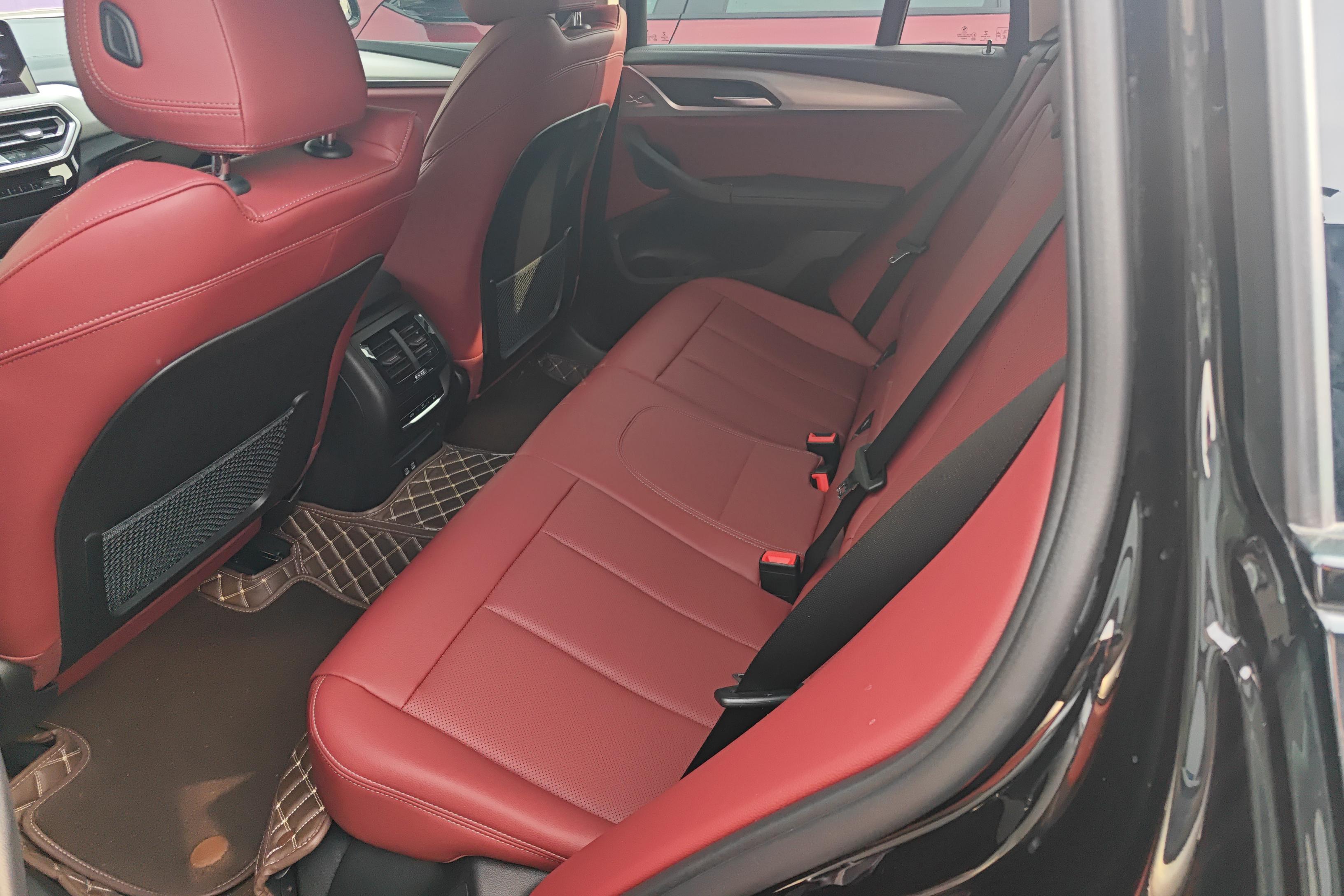 BMW X4 M40i 2023 #14 BMW X4 M40i 2023 car image #14