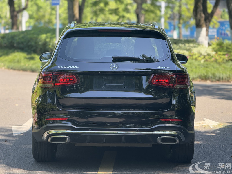 Mercedes-Benz GLC Class 2020 car image #14