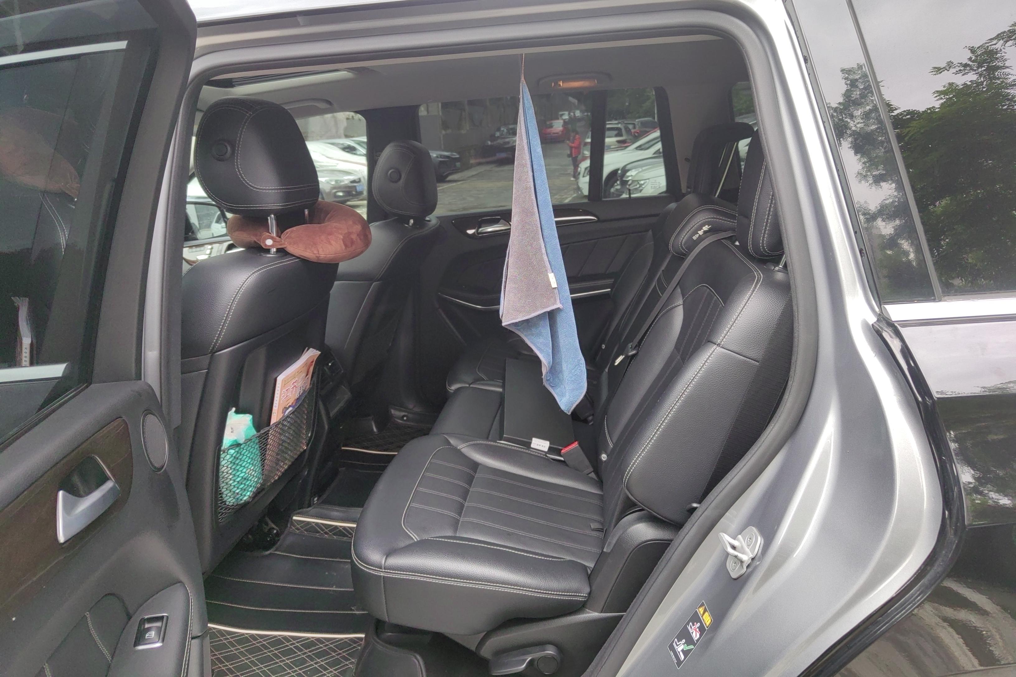 Mercedes-Benz GL Class 2015 car image #14