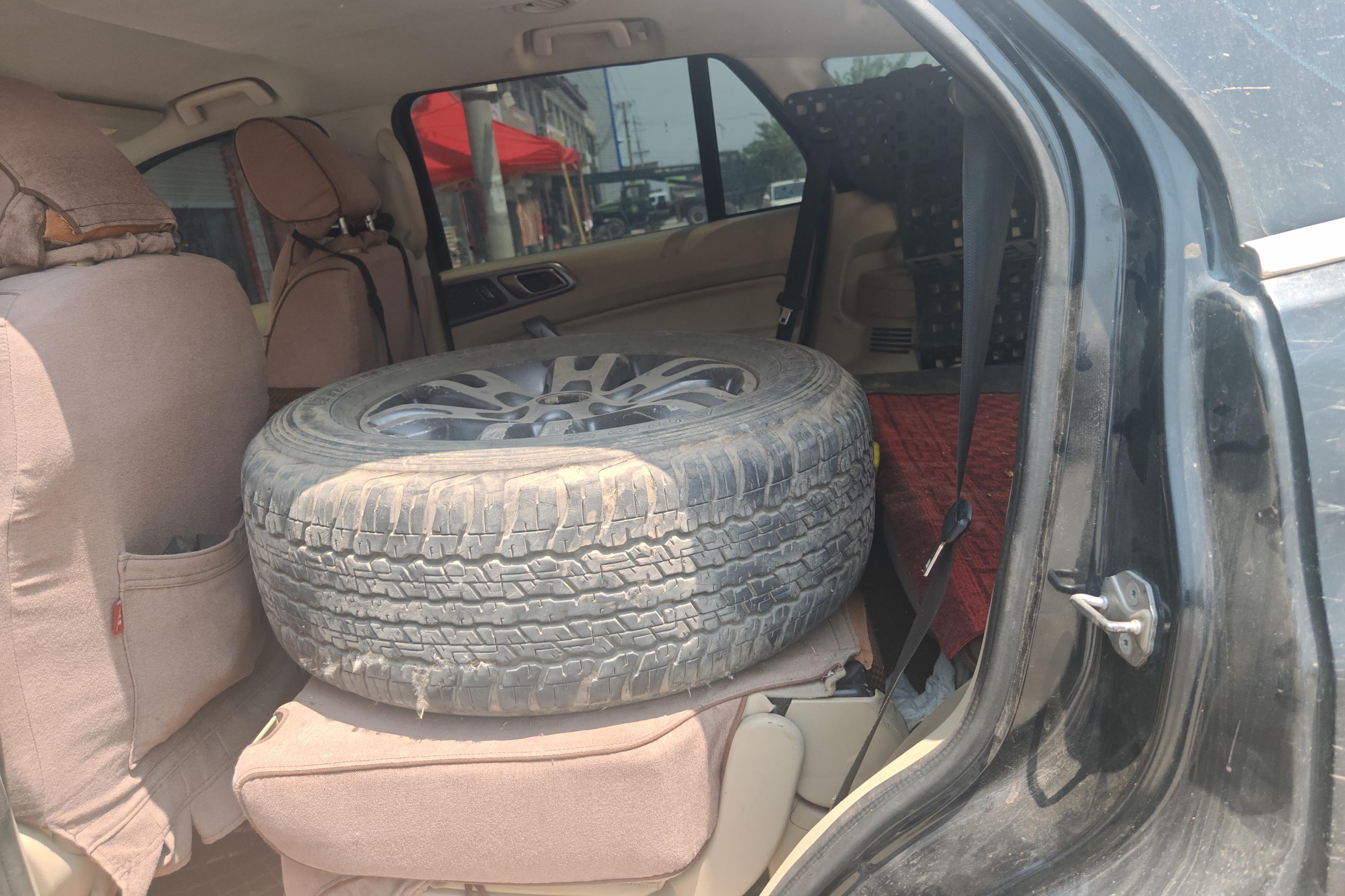 Ford Everest 2016 car image #14