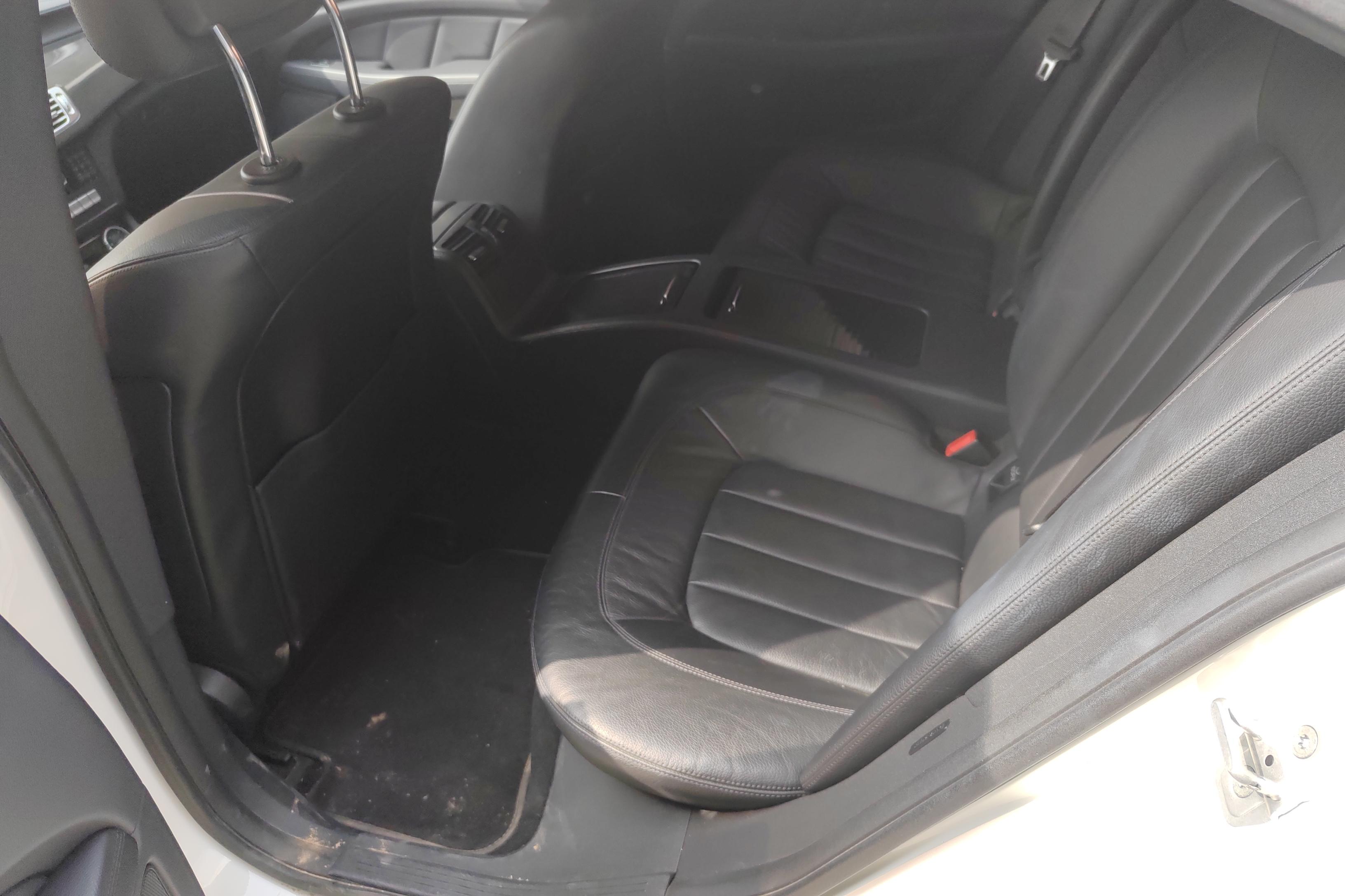 Mercedes-Benz CLS AMG 2014 car image #14