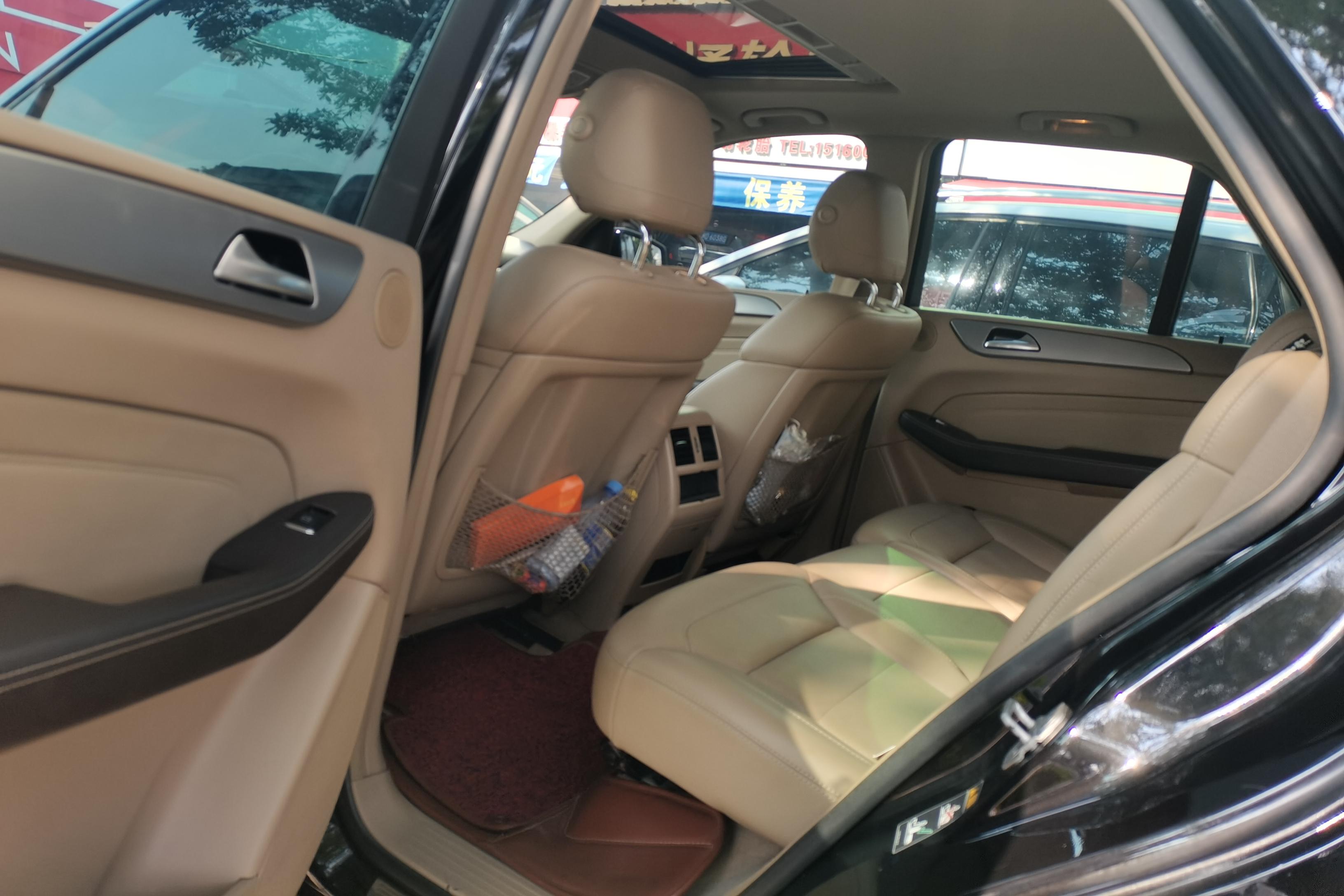 Mercedes-Benz M Class 2014 car image #14