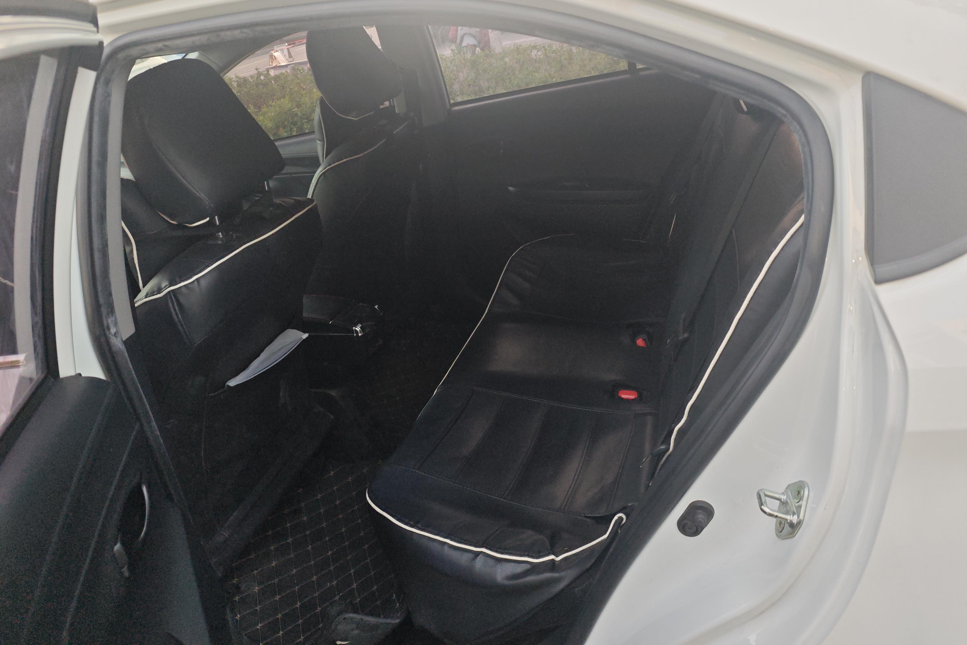 Toyota Vios 2019 изображение автомобиля #14