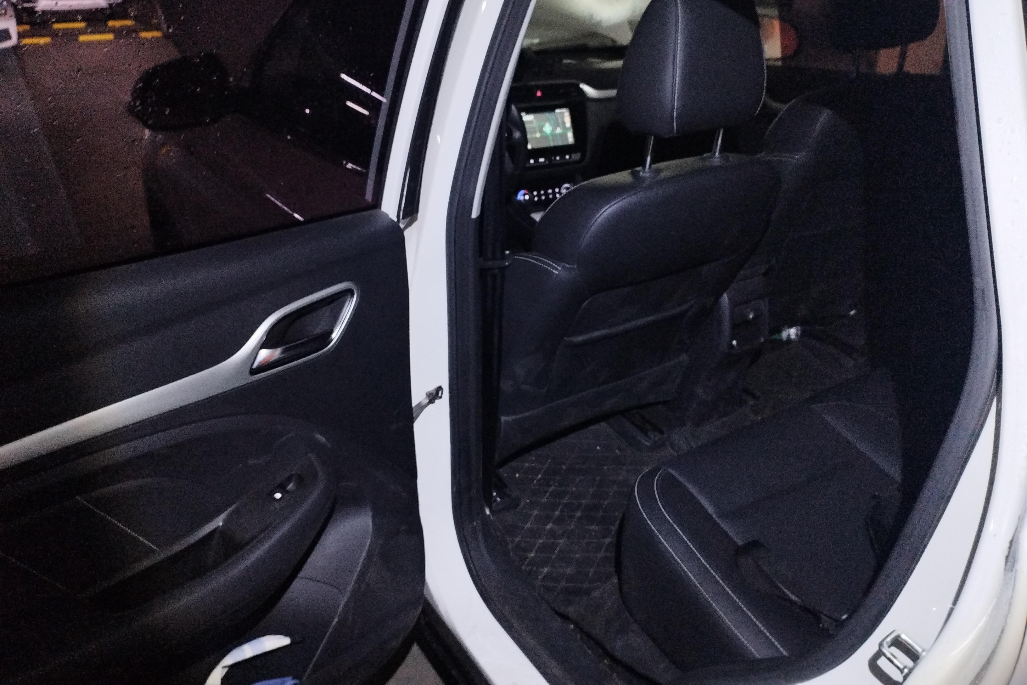 MG EZS Electric 2019 #14 MG EZS Electric 2019 car image #14