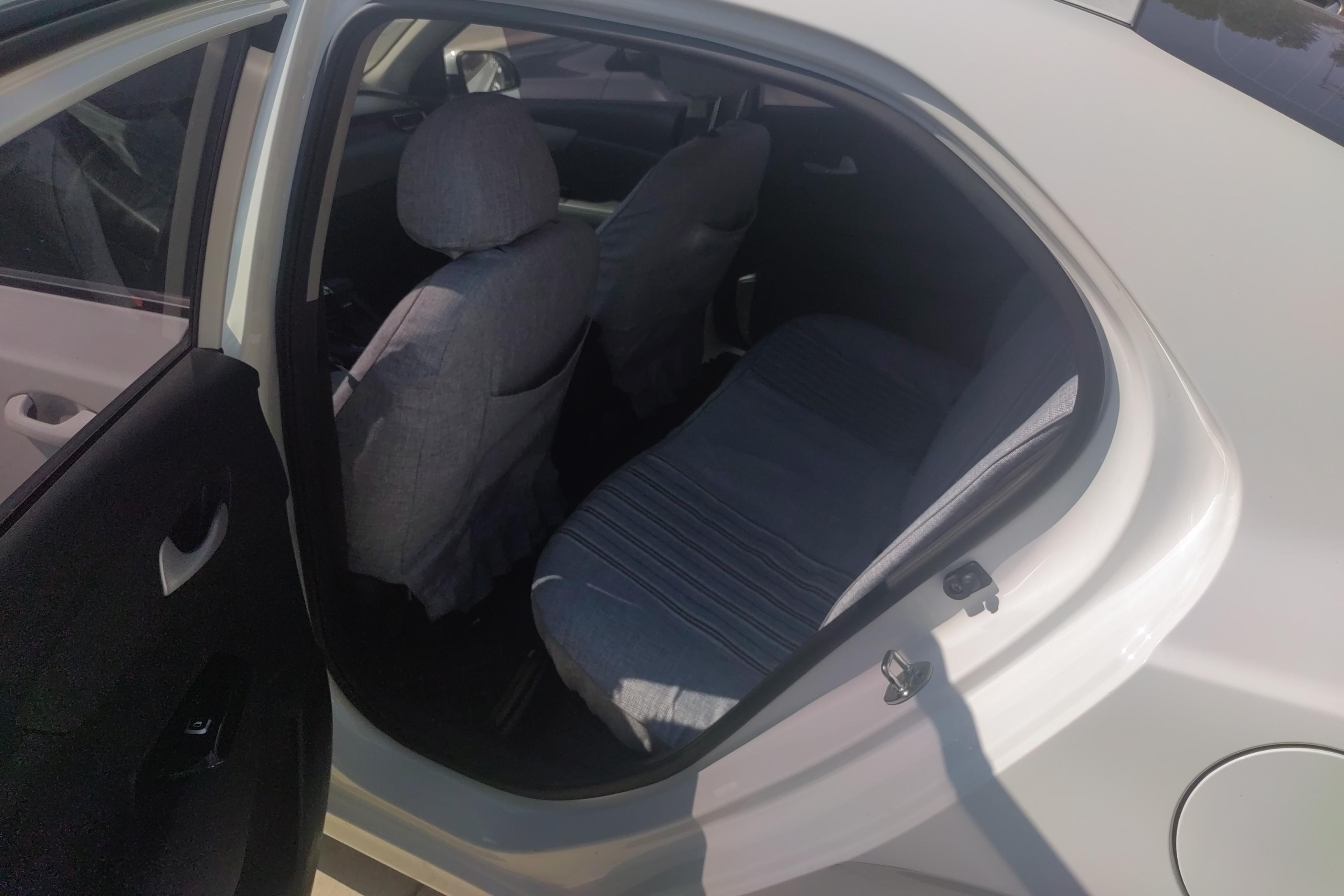 Kia Forte 2021 immagine di auto #14