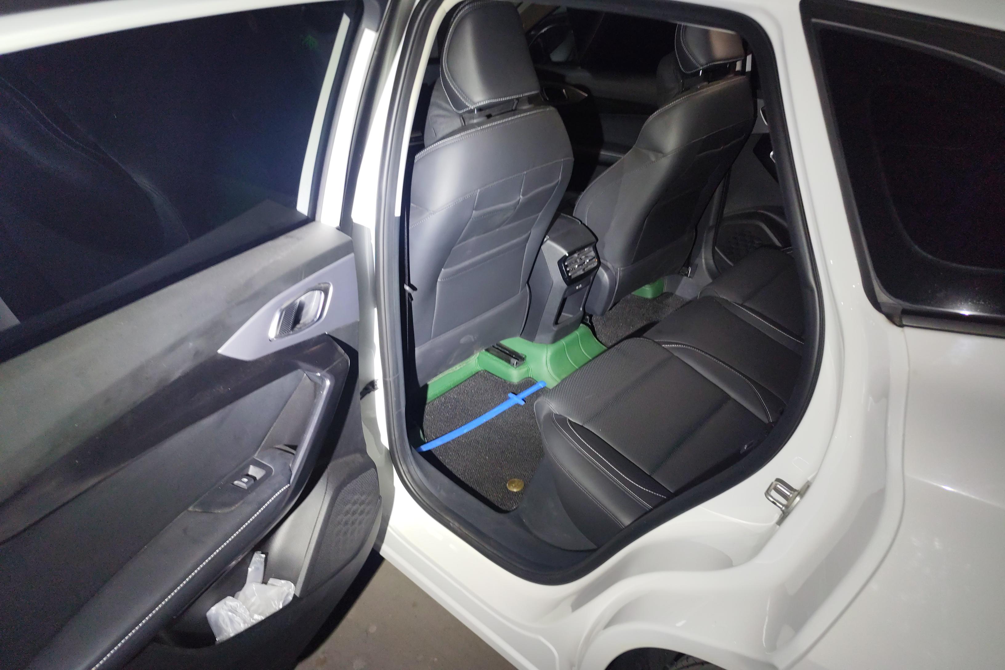 MG ES5 2022 #14 MG ES5 2022 car image #14