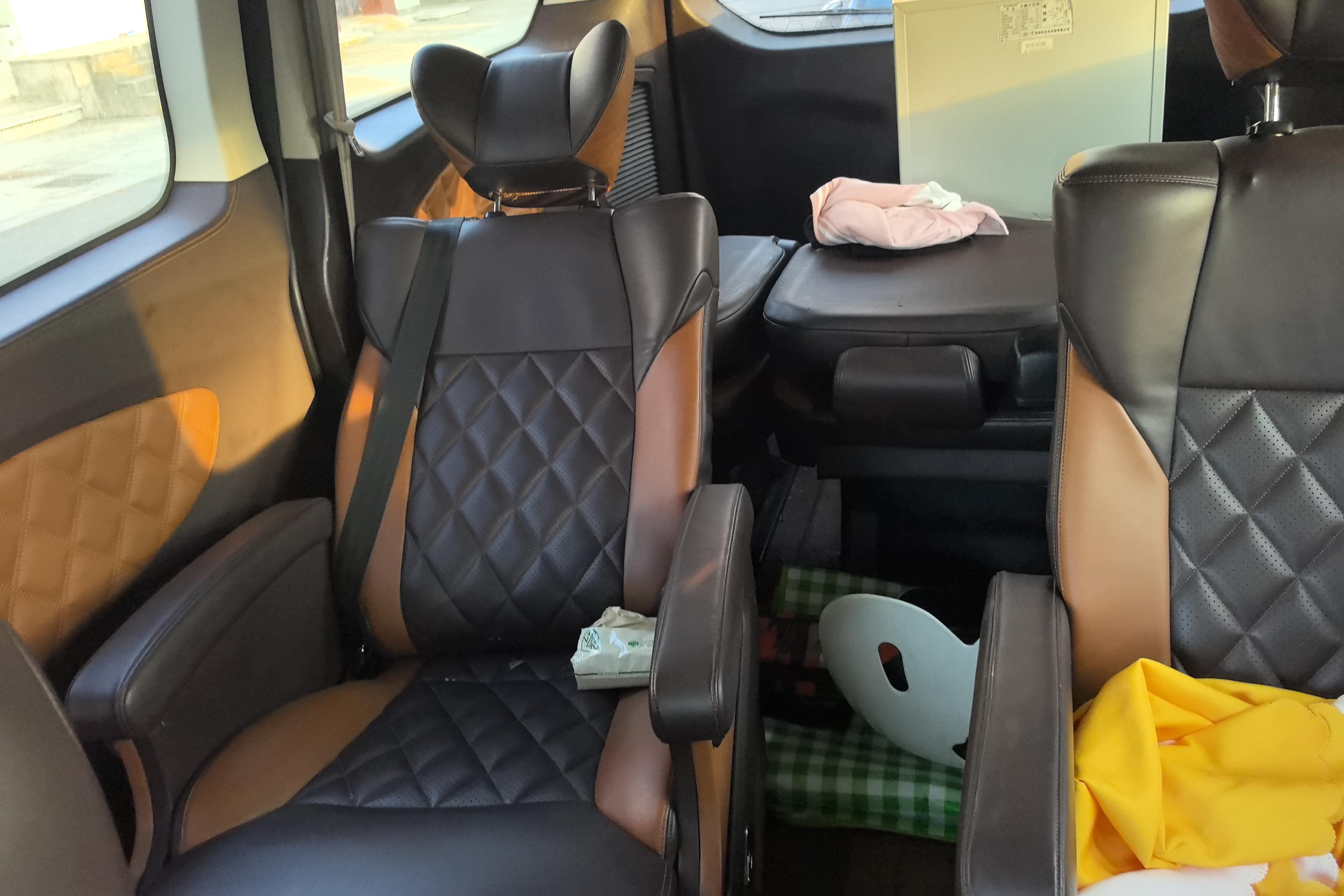 Ford Tourneo 2017 car image #14