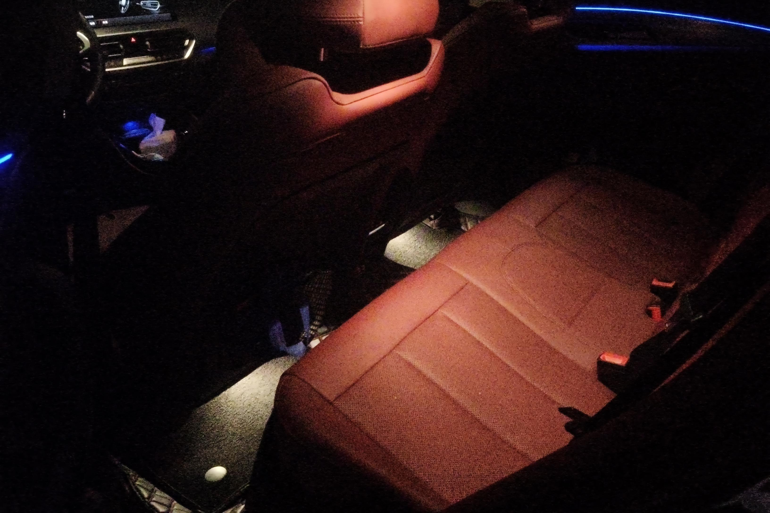 BMW X4 M40i 2023 #14 BMW X4 M40i 2023 car image #14