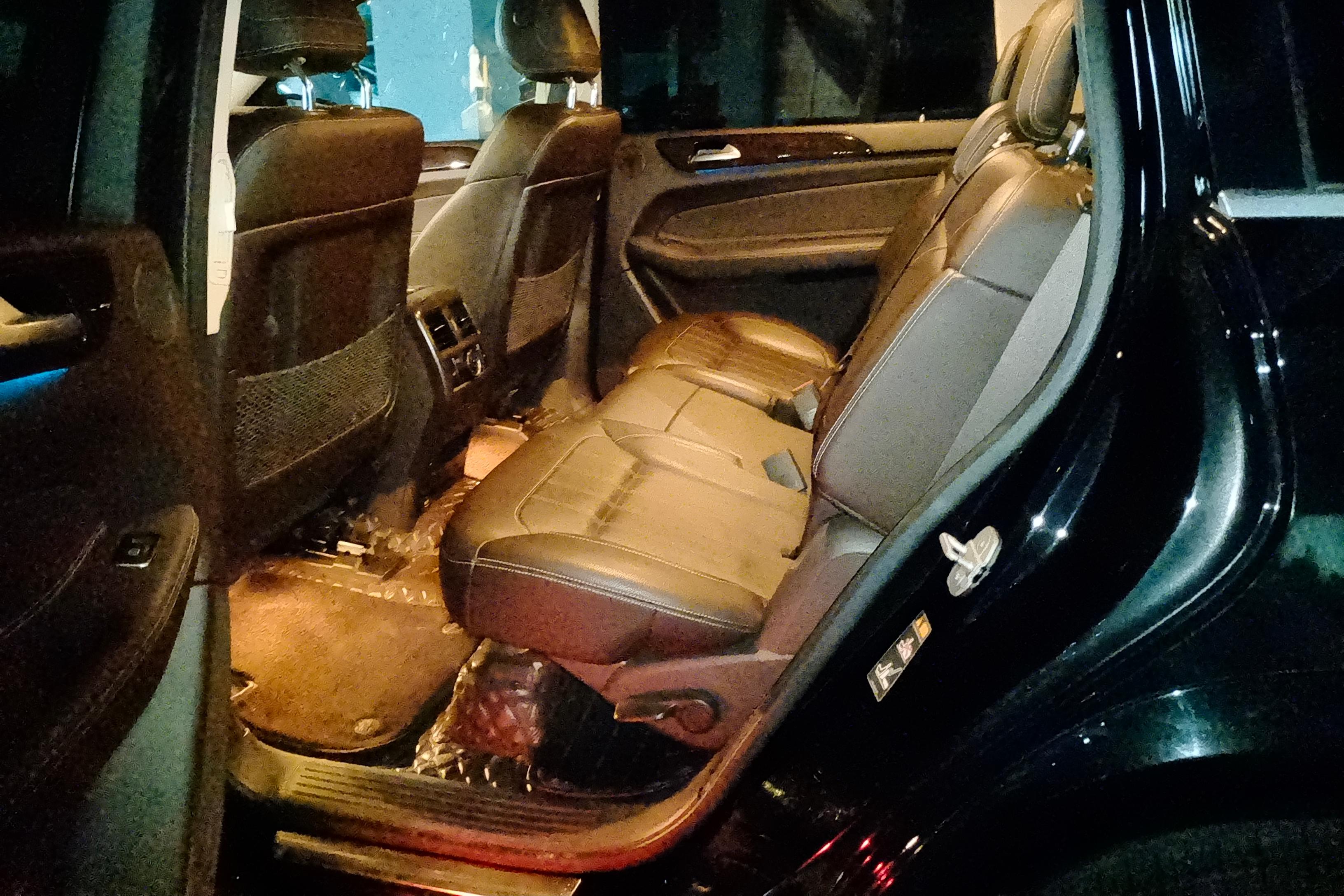 Mercedes-Benz GLS AMG 2018 car image #14