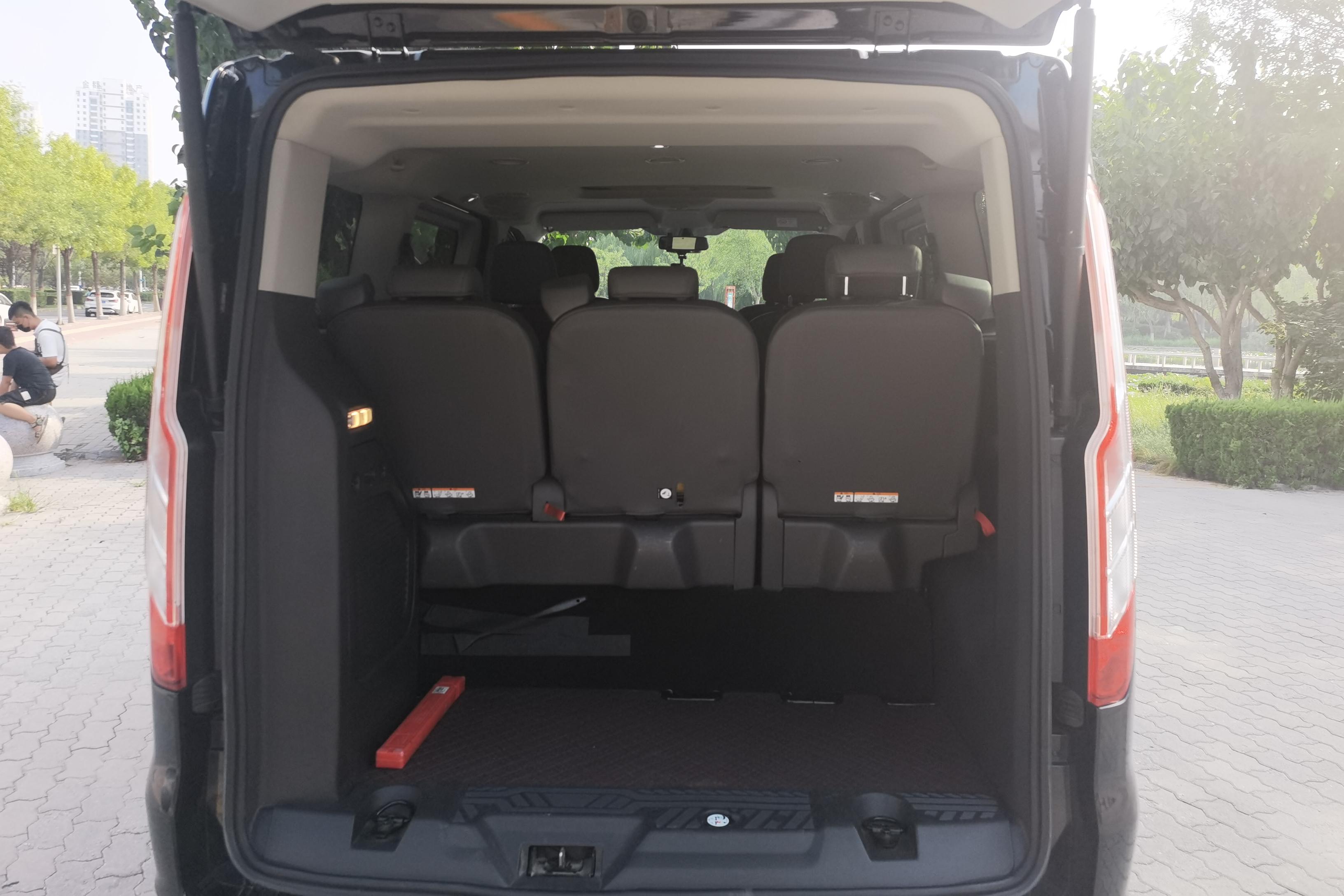 Ford Tourneo 2021 car image #14