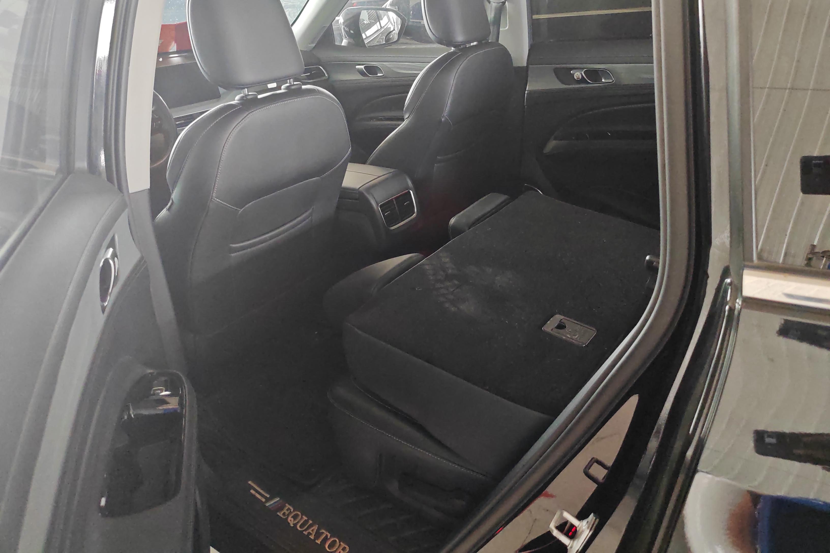 Ford Equator 2022 car image #14